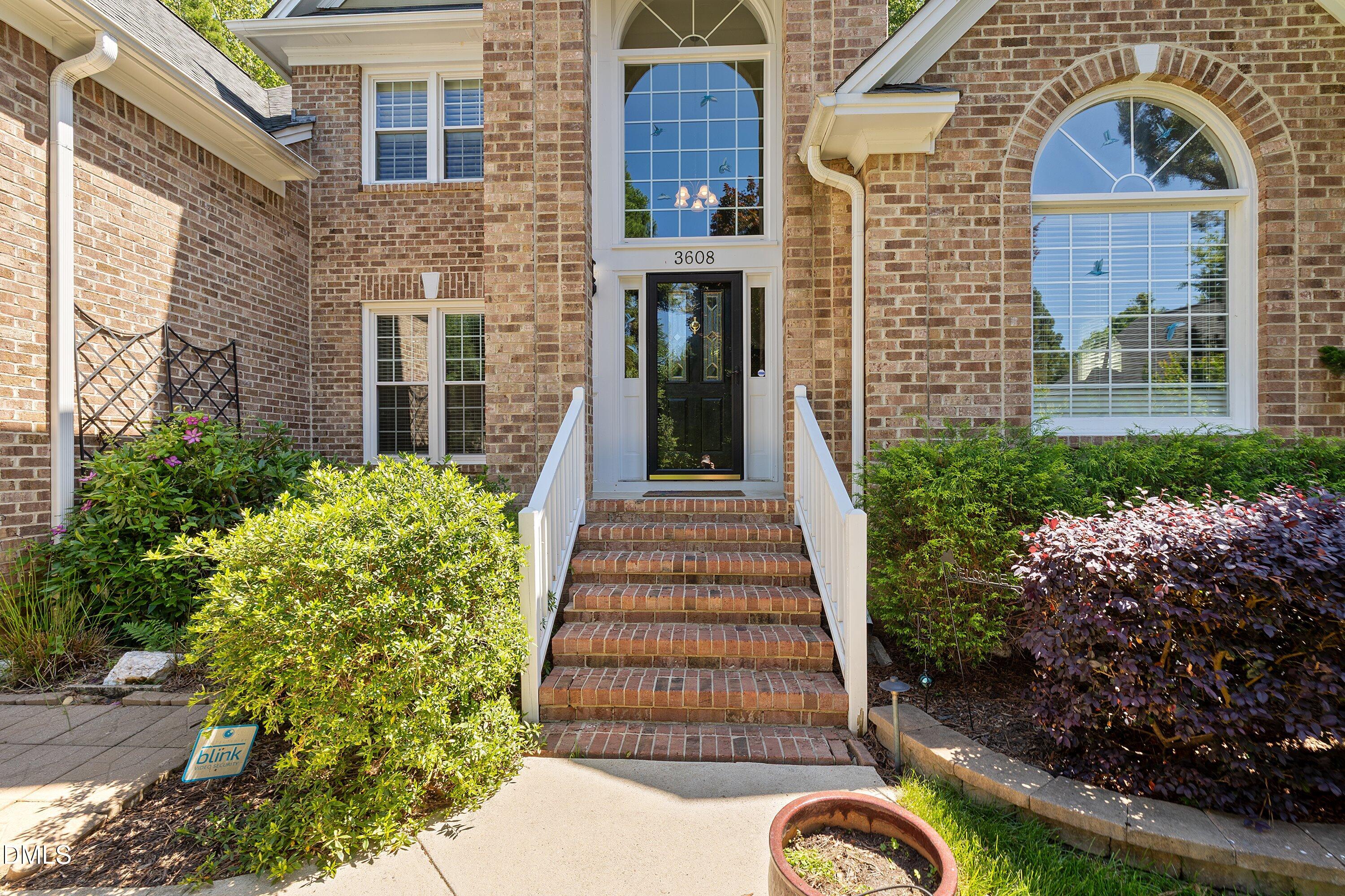 3608 Summer Leaf Court