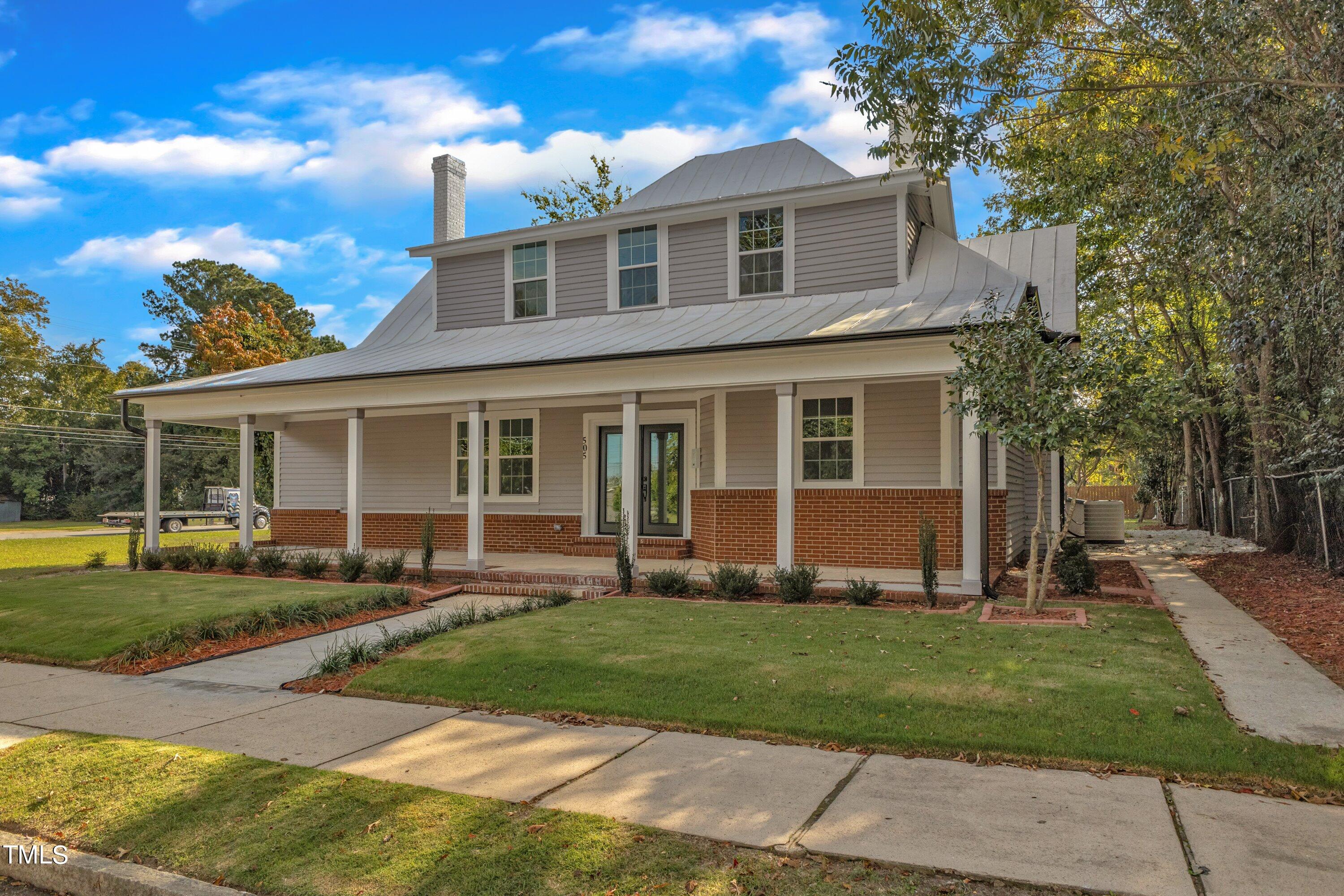 505 S Magnolia Avenue