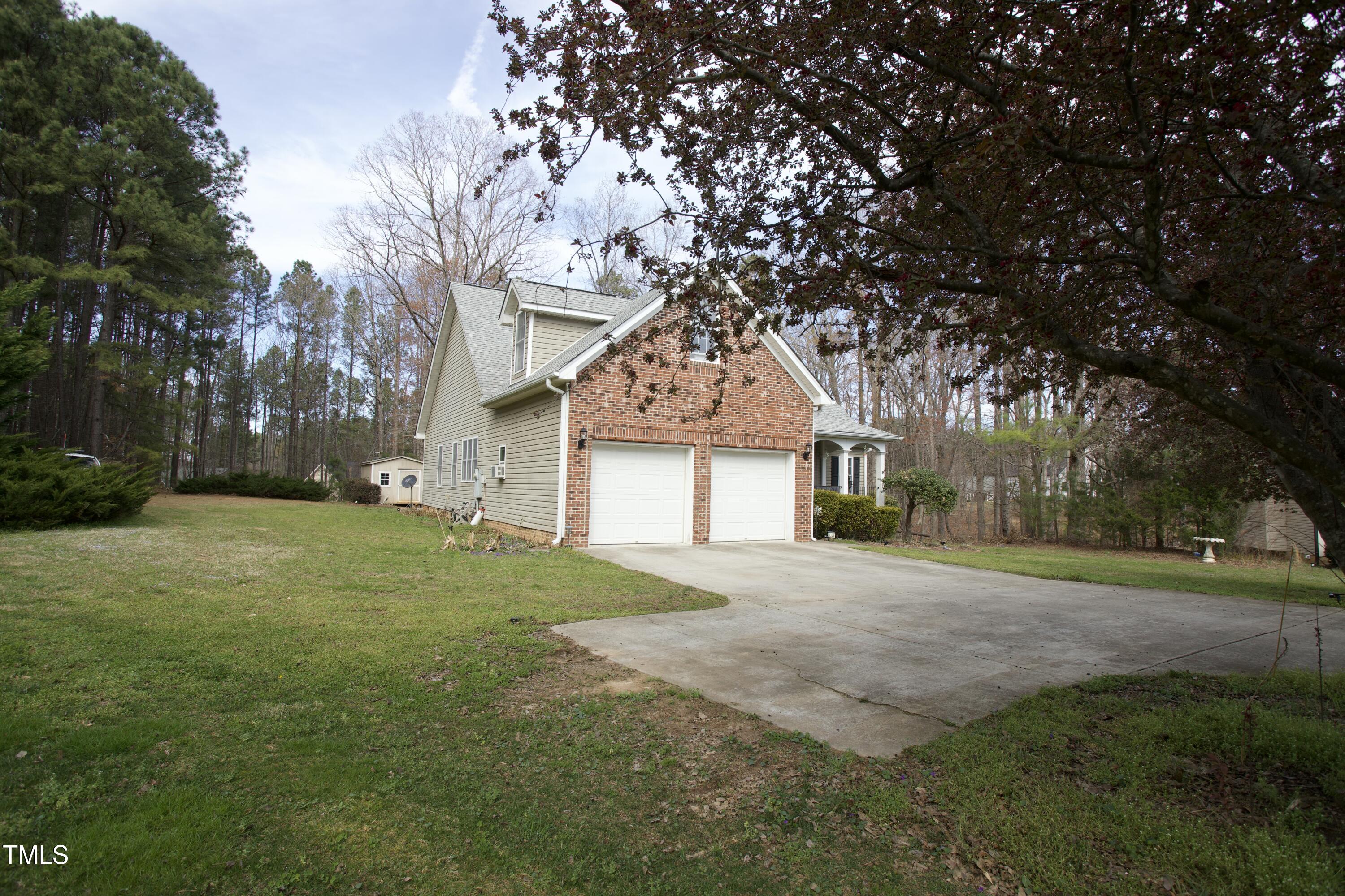 4336 N Greg Allen Way