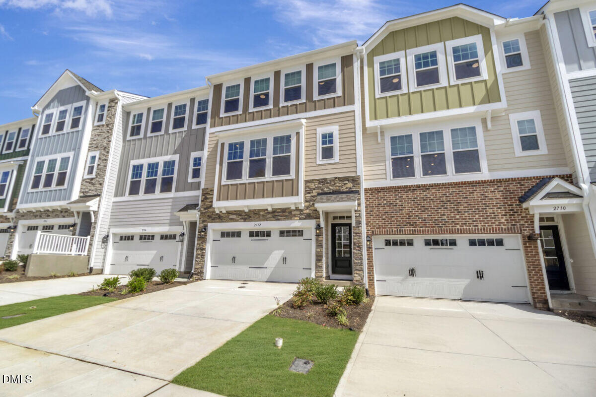 2712 Hunter Woods Drive #633