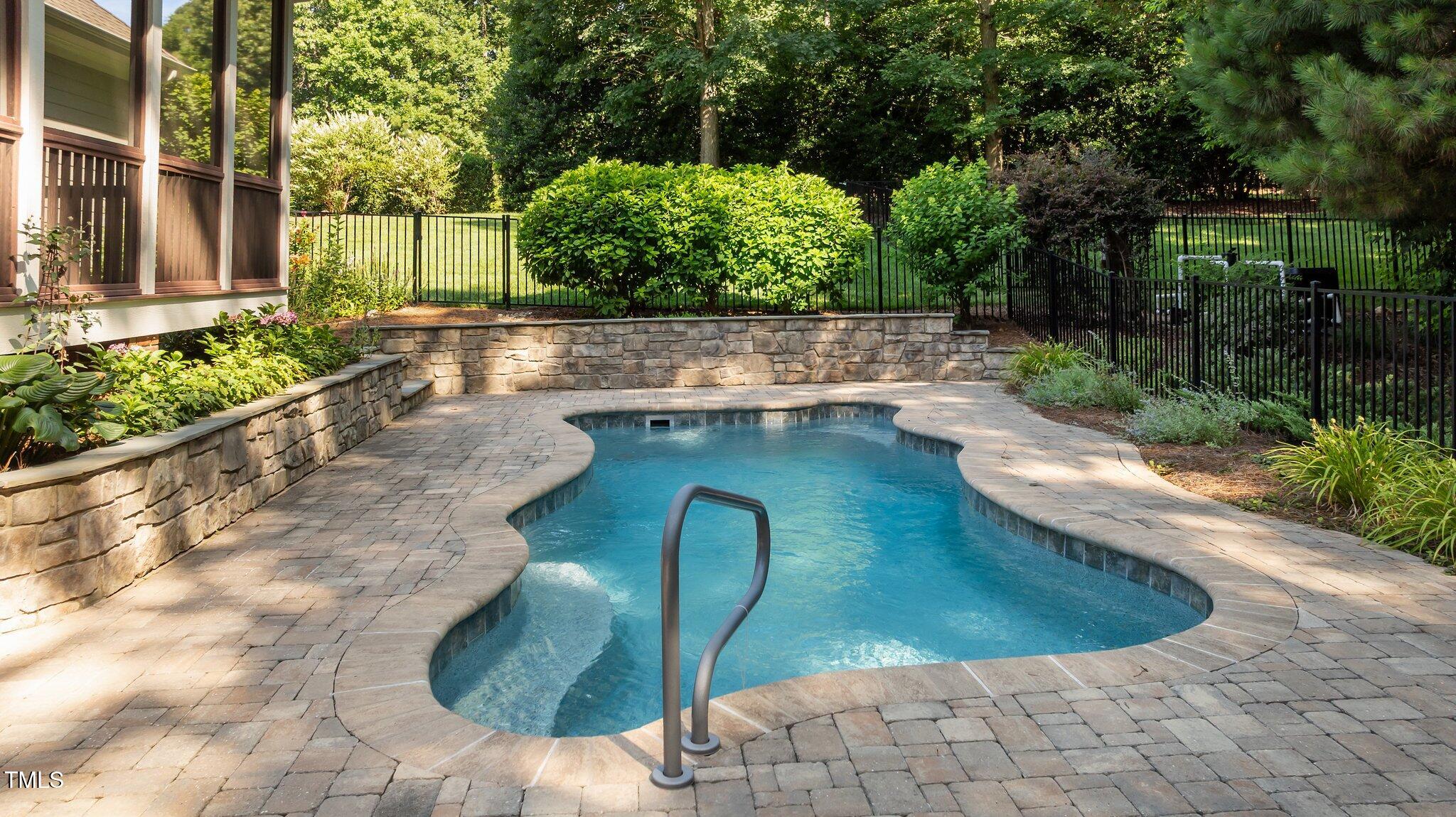 1028 Harpers Ridge Court