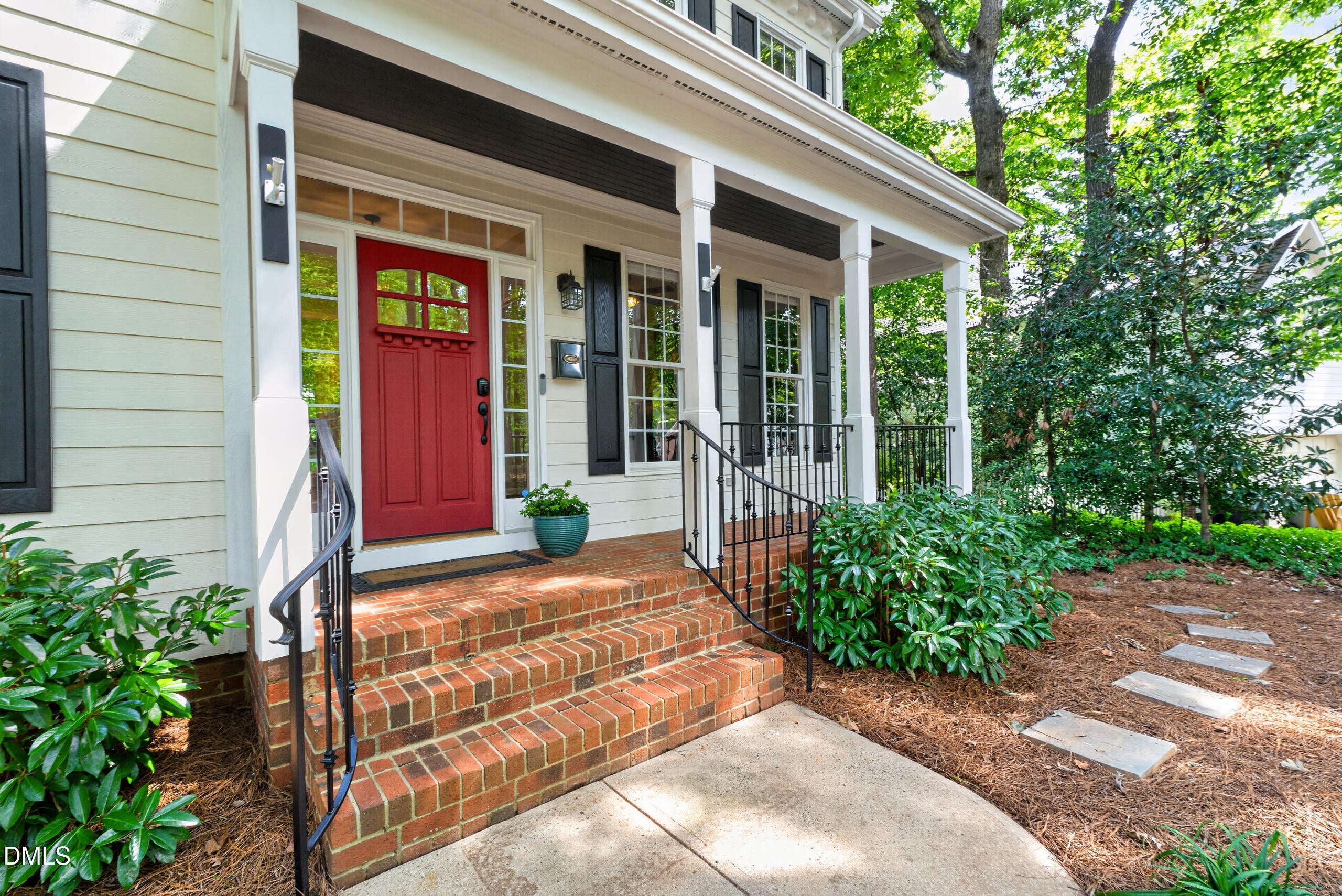 1002 Surry Dale Court