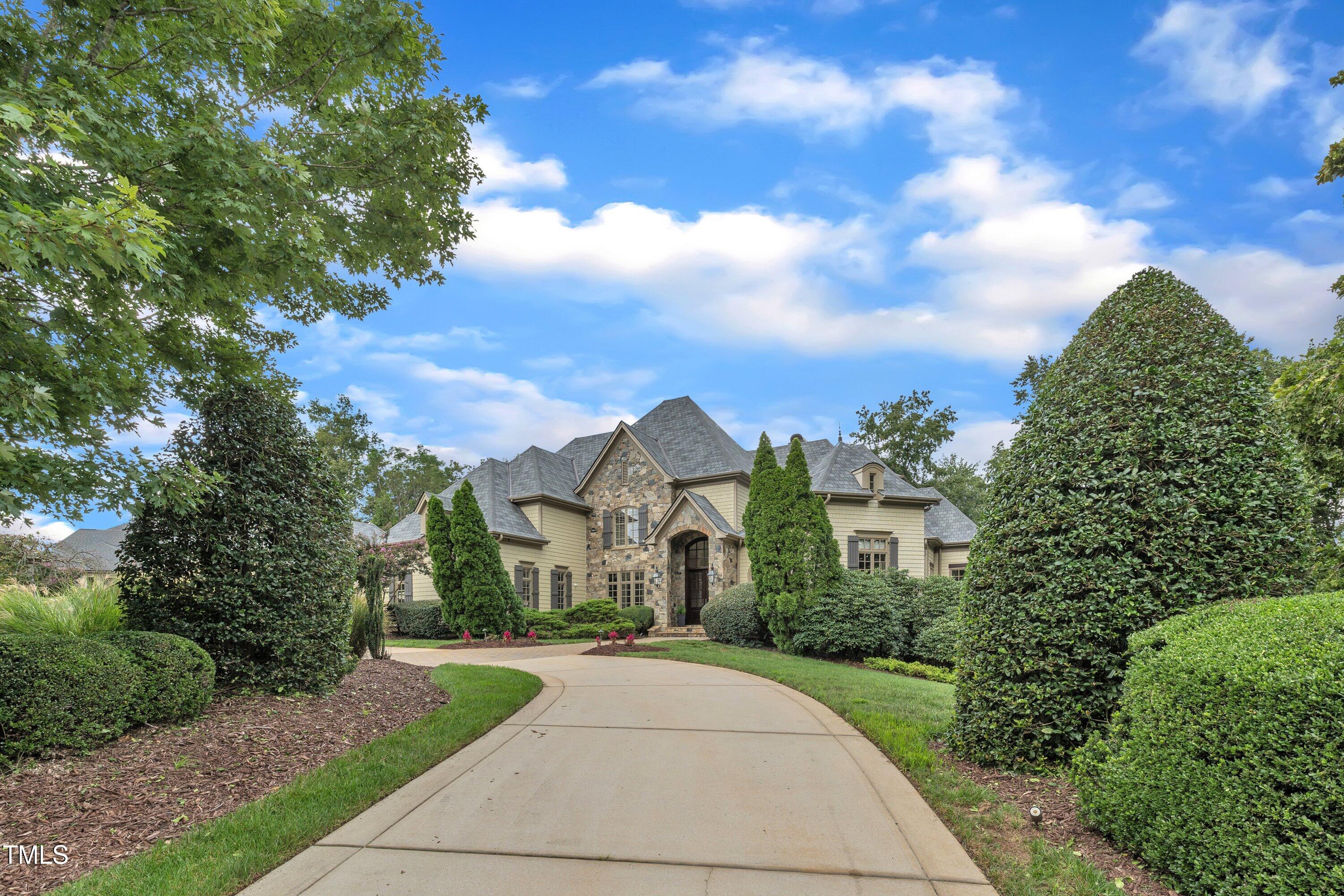 1112 Stone Kirk Drive