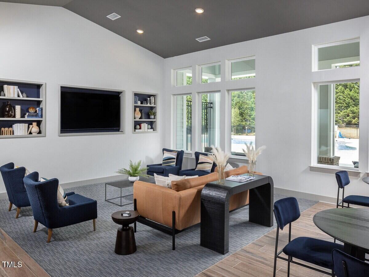 Raleigh, North Carolina 27604, United States, 2 Bedrooms Bedrooms, ,2 BathroomsBathrooms,Residential,Active,33418