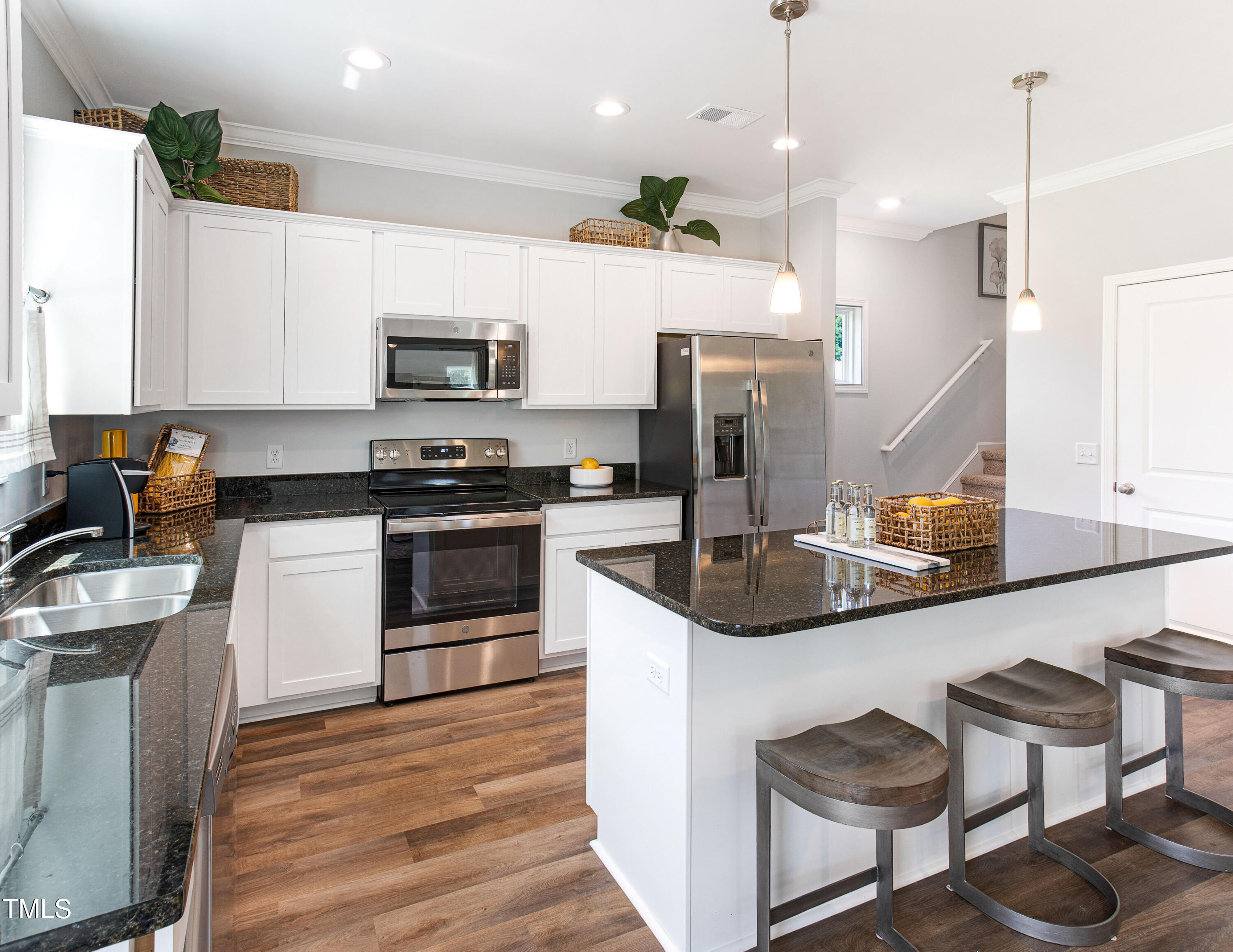 100 Cordoba Drive