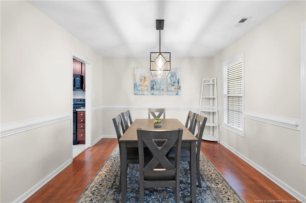 2851 Aristocrat Lane