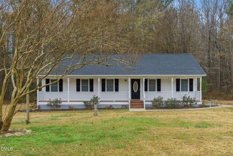 110 Autumn Court Zebulon NC 27597
