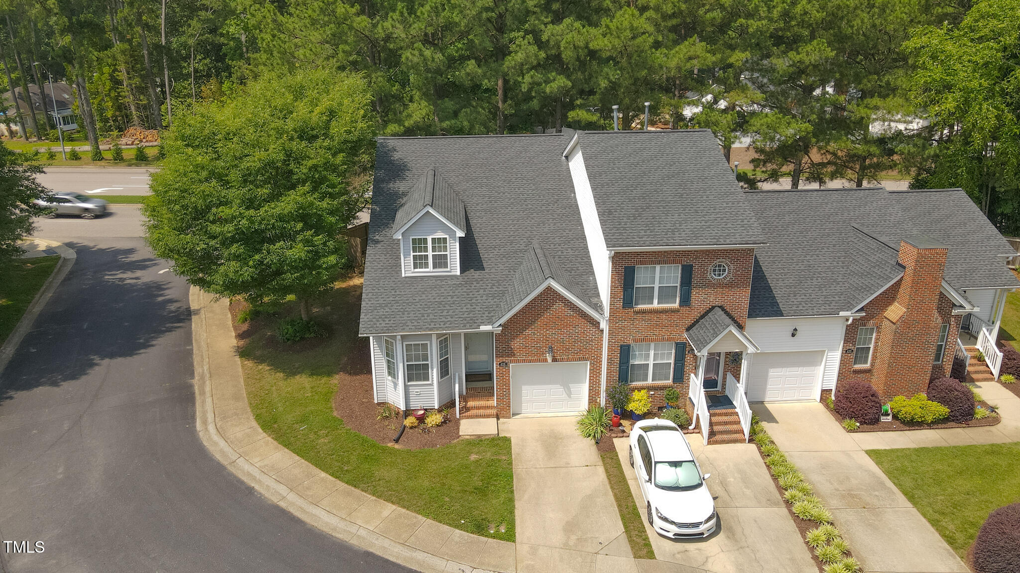 428 Grand Pointe Drive