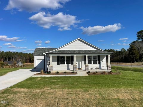 16 Holly Grove Lane Lillington NC 27546
