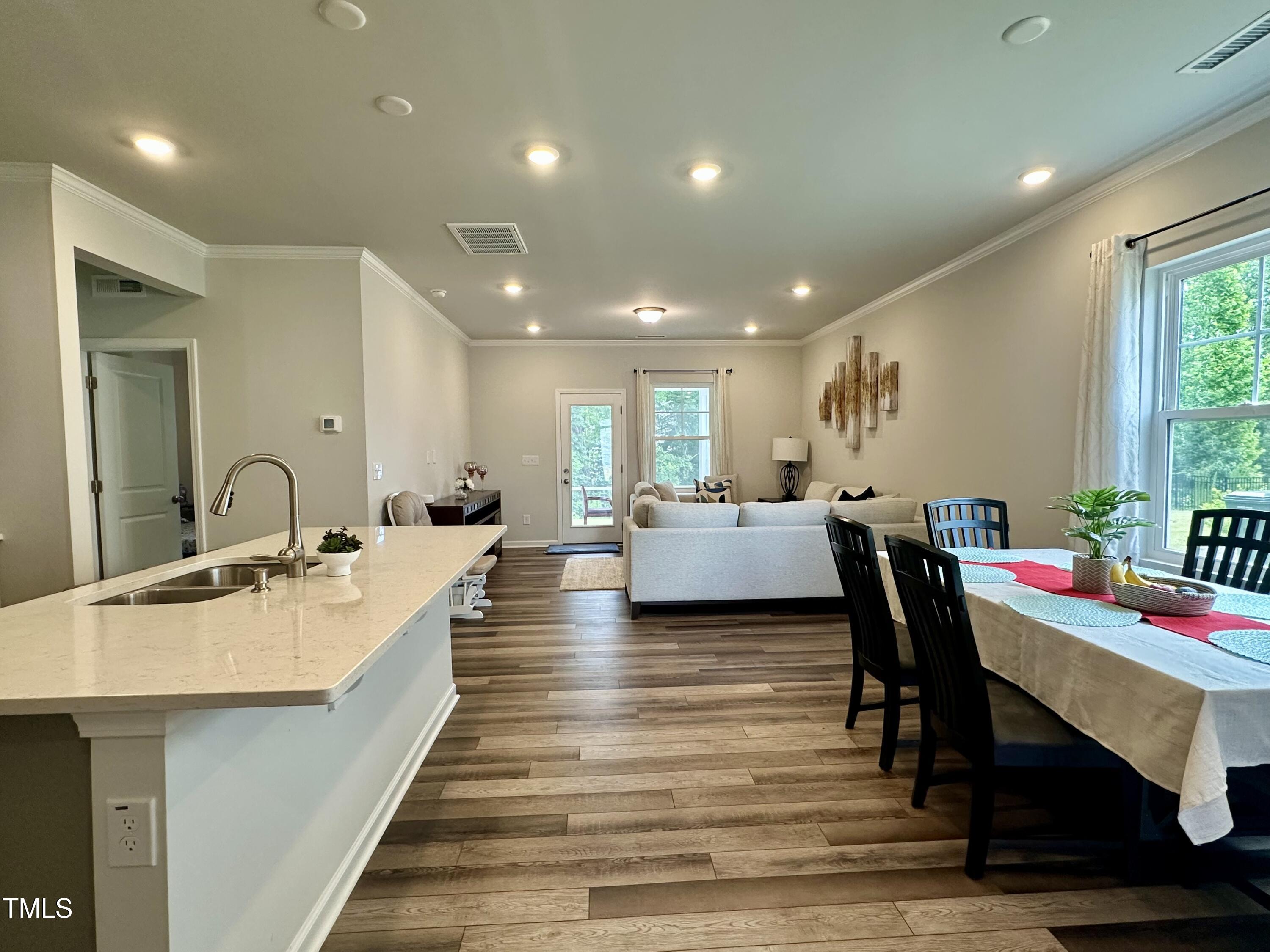 2417 Tobacco Root Drive