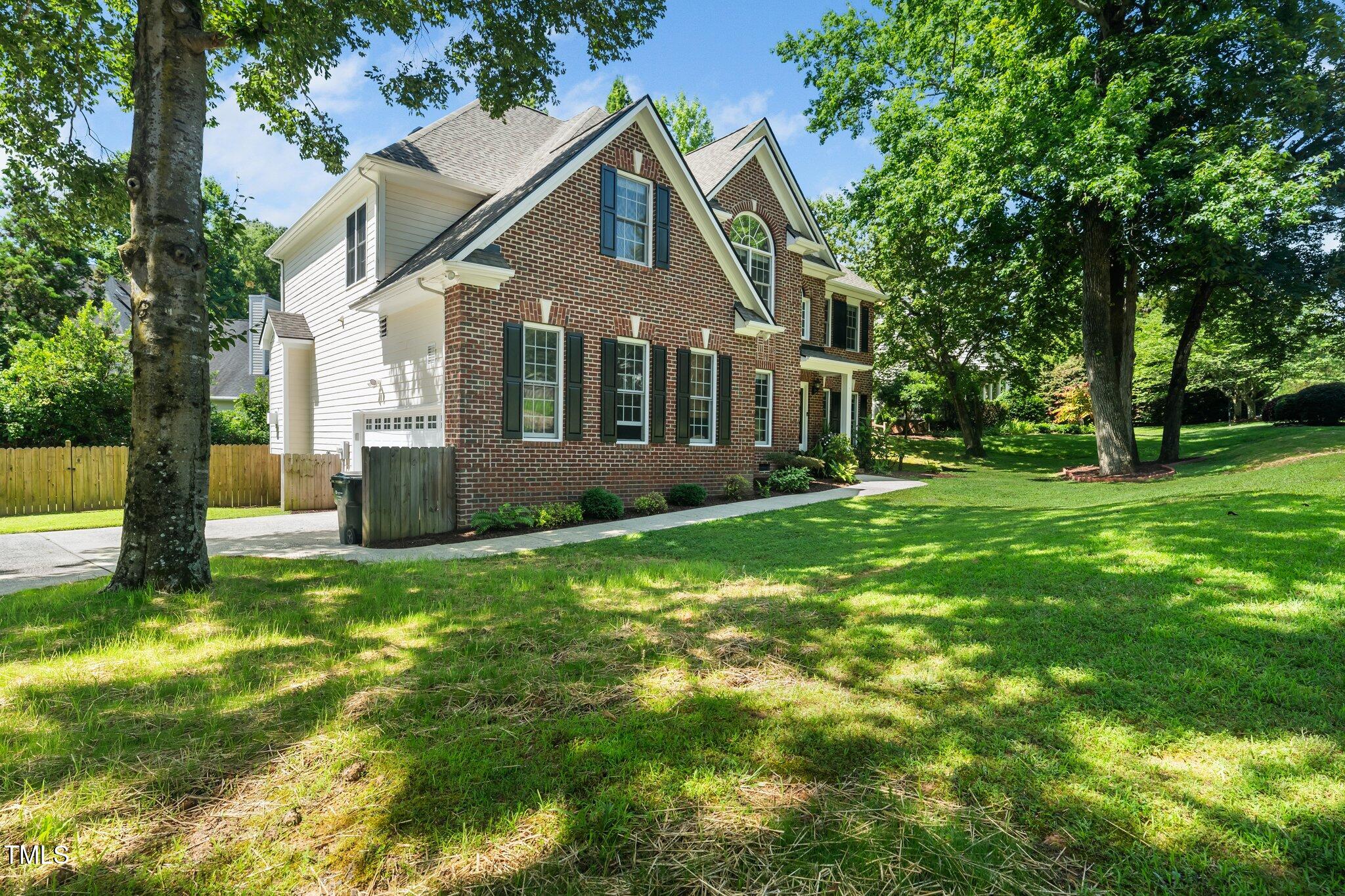 3811 Cottonwood Drive