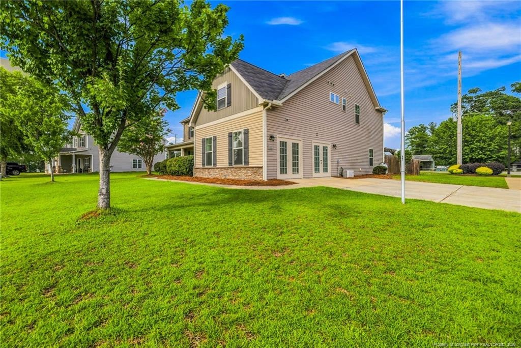 122 Wedgefield Drive