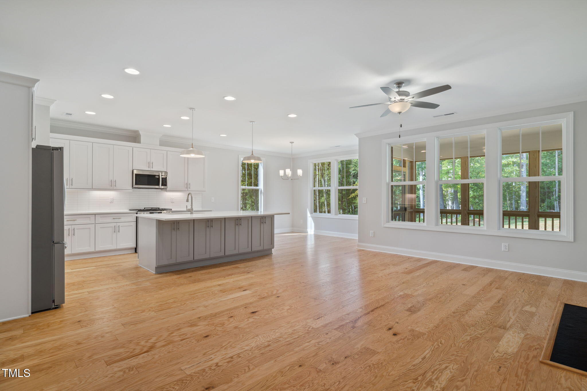 4897 Grosbeak Court