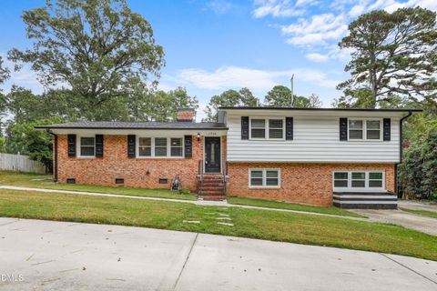 5904 Deblyn Avenue Raleigh NC 27612