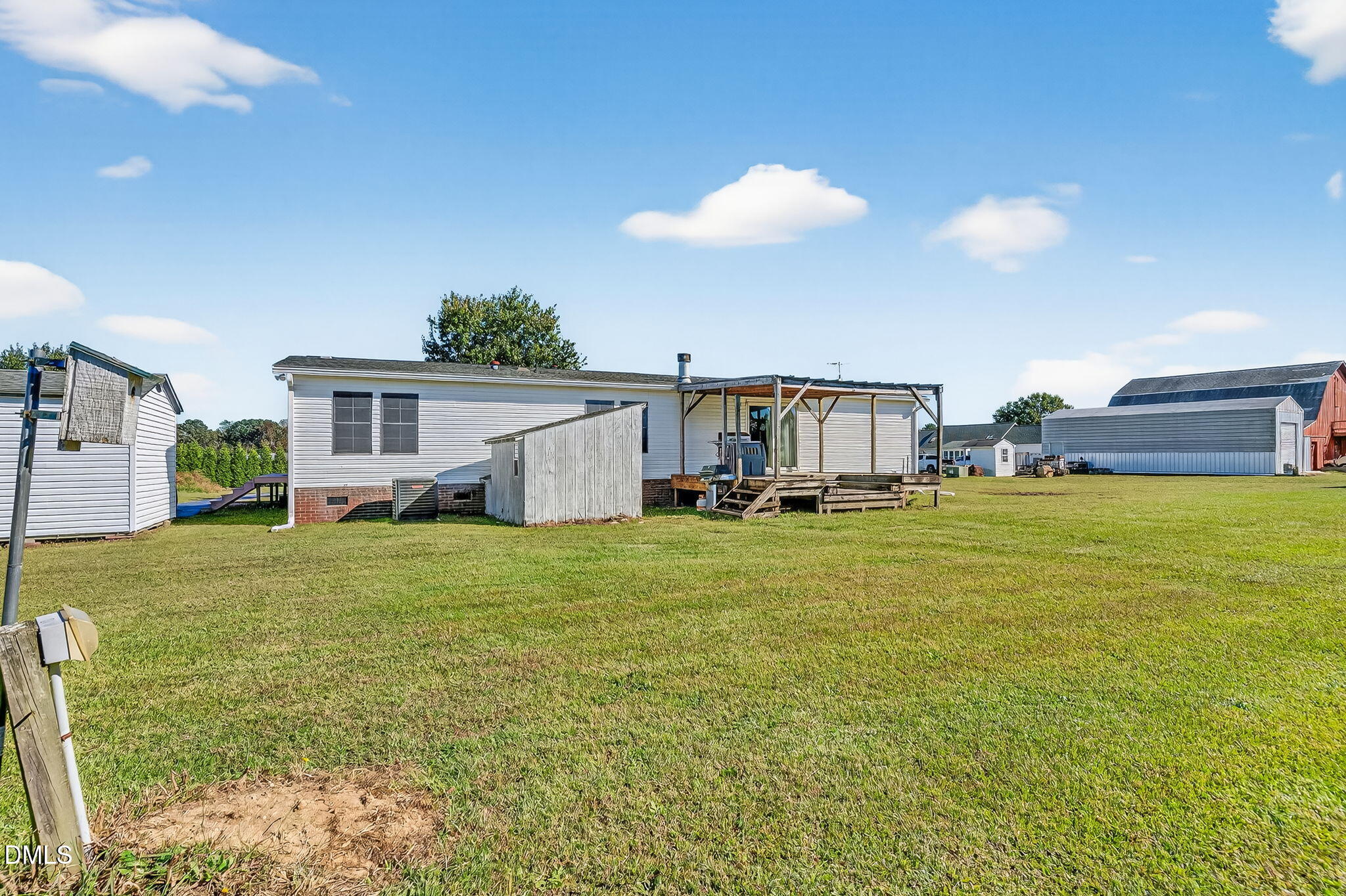 Benson, North Carolina, 27504, United States, 3 Bedrooms Bedrooms, ,3 BathroomsBathrooms,Residential,Active,2043441