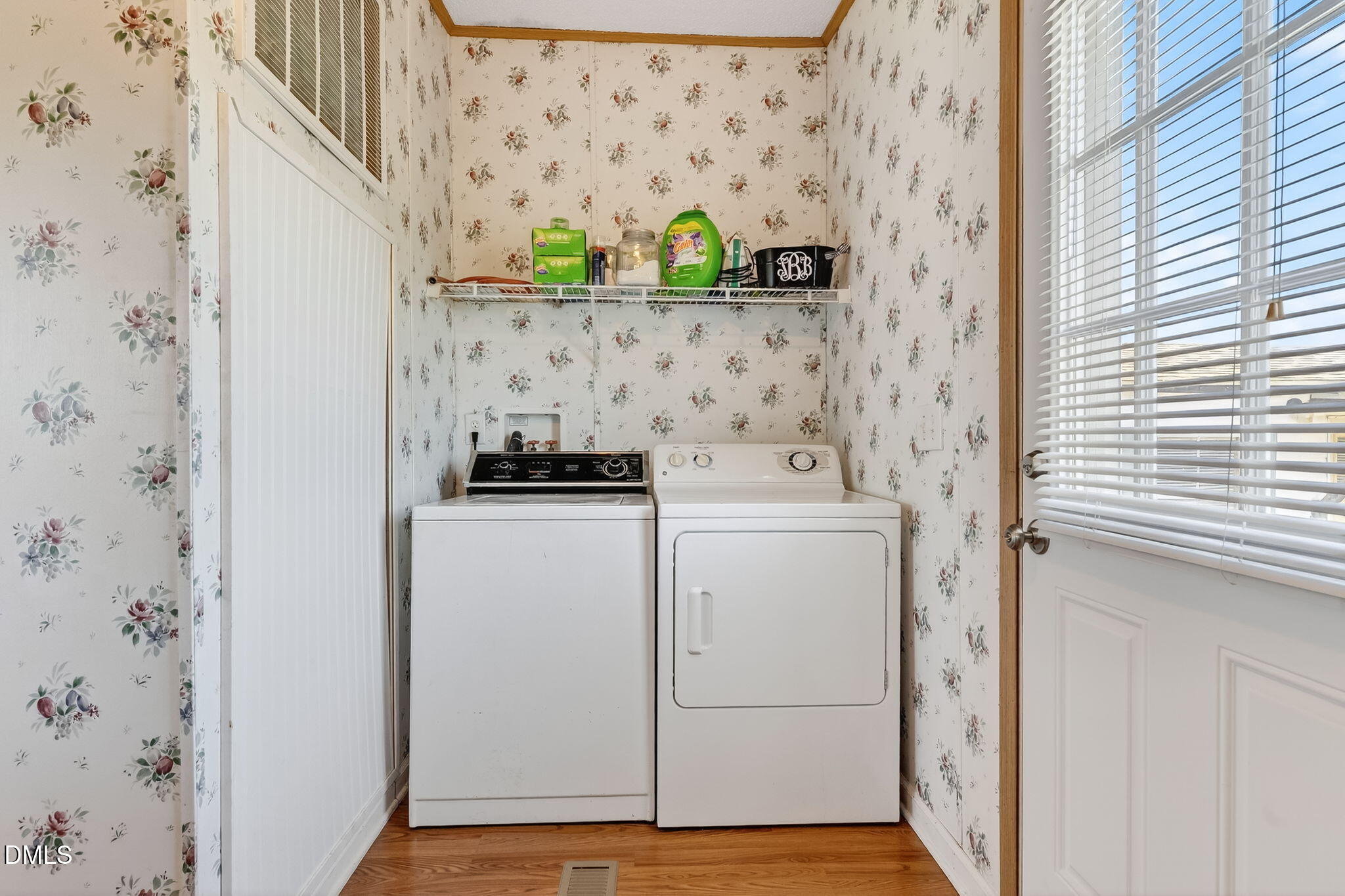 Benson, North Carolina, 27504, United States, 3 Bedrooms Bedrooms, ,3 BathroomsBathrooms,Residential,Active,2043441
