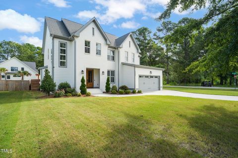 A home in Holly Springs