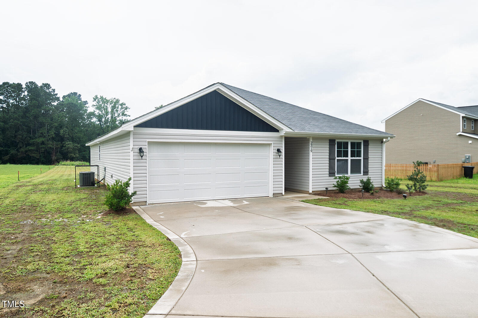 2319 Minnie Hall Road