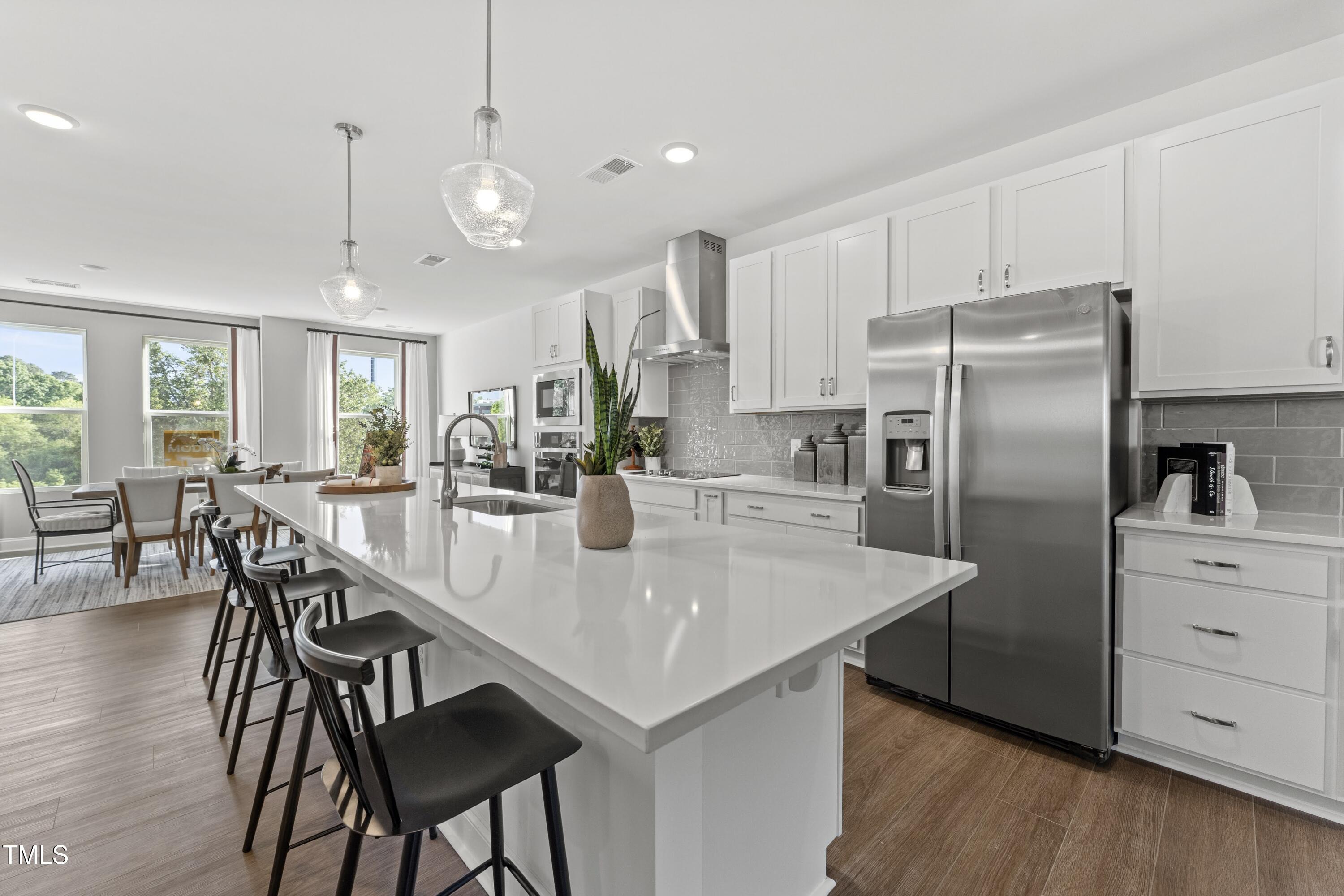 109 Ailey Brook Way #200