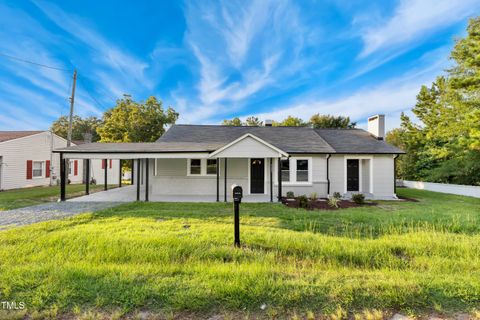 525 E Stewart Street Coats NC 27521