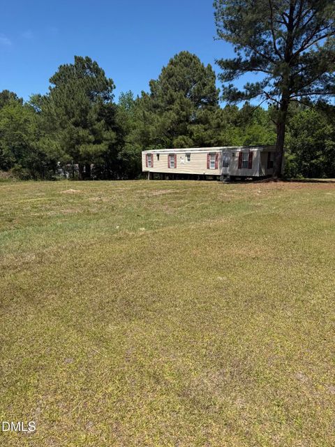825 Black Road Sanford NC 27330