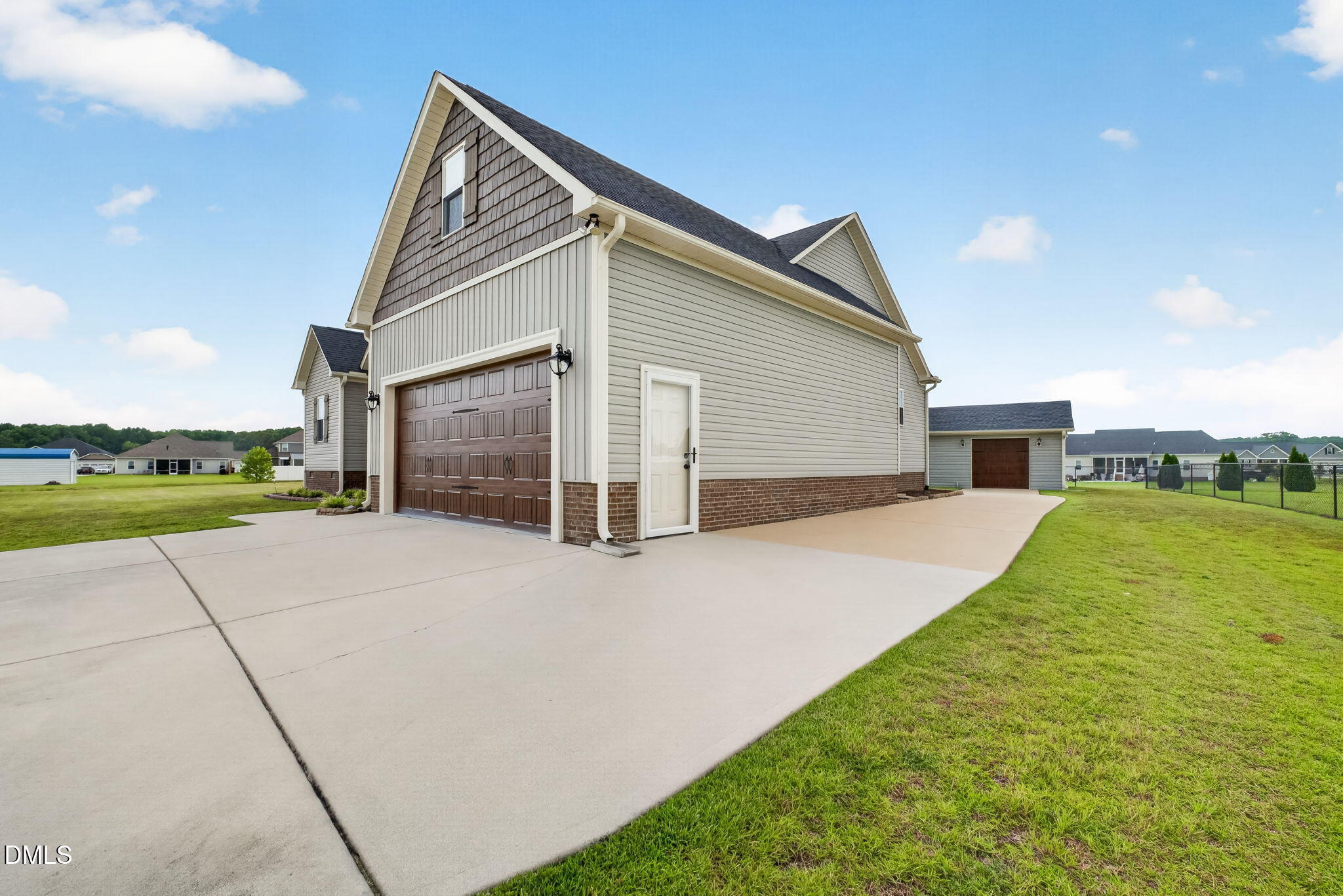 156 Clipper Lane
