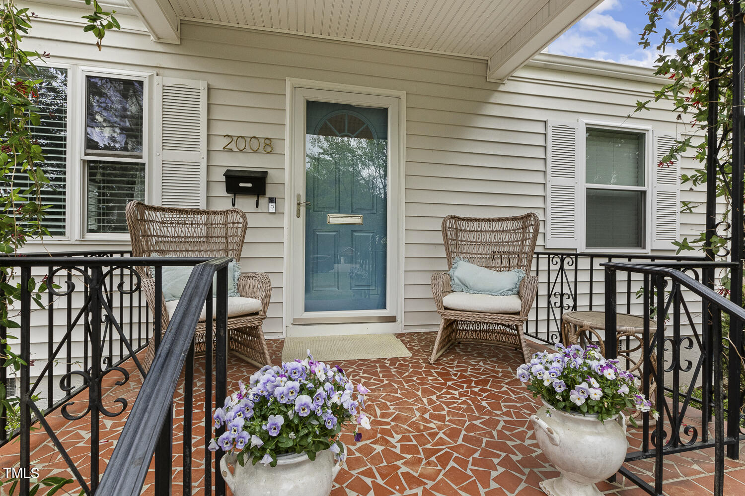 2008 Reaves Drive