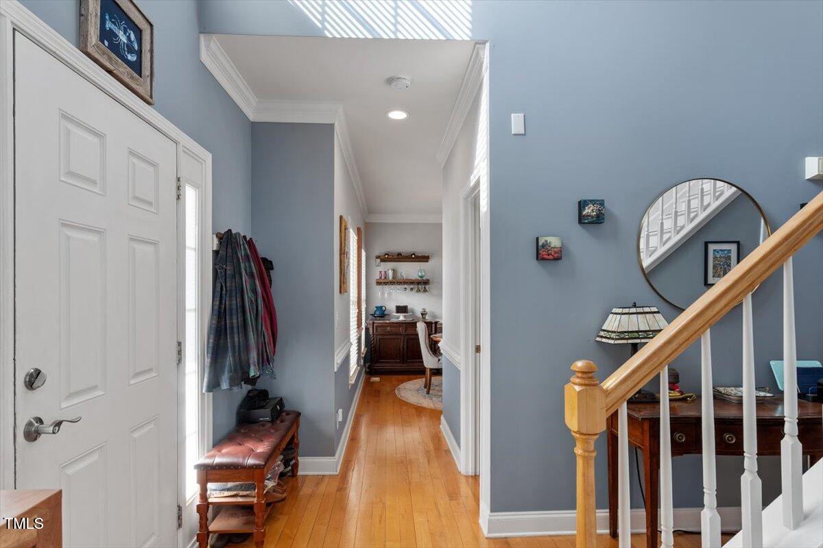 15 Longwood Drive