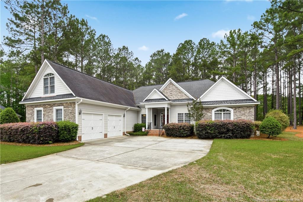 11 Rolling Pines Drive