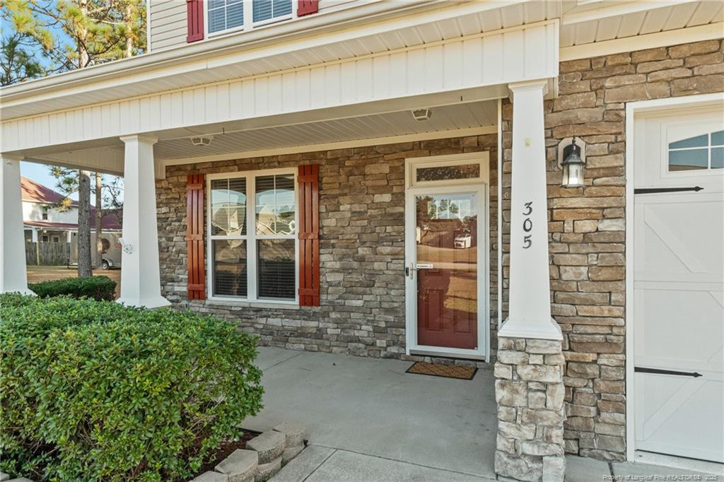 305 Home Stretch Lane