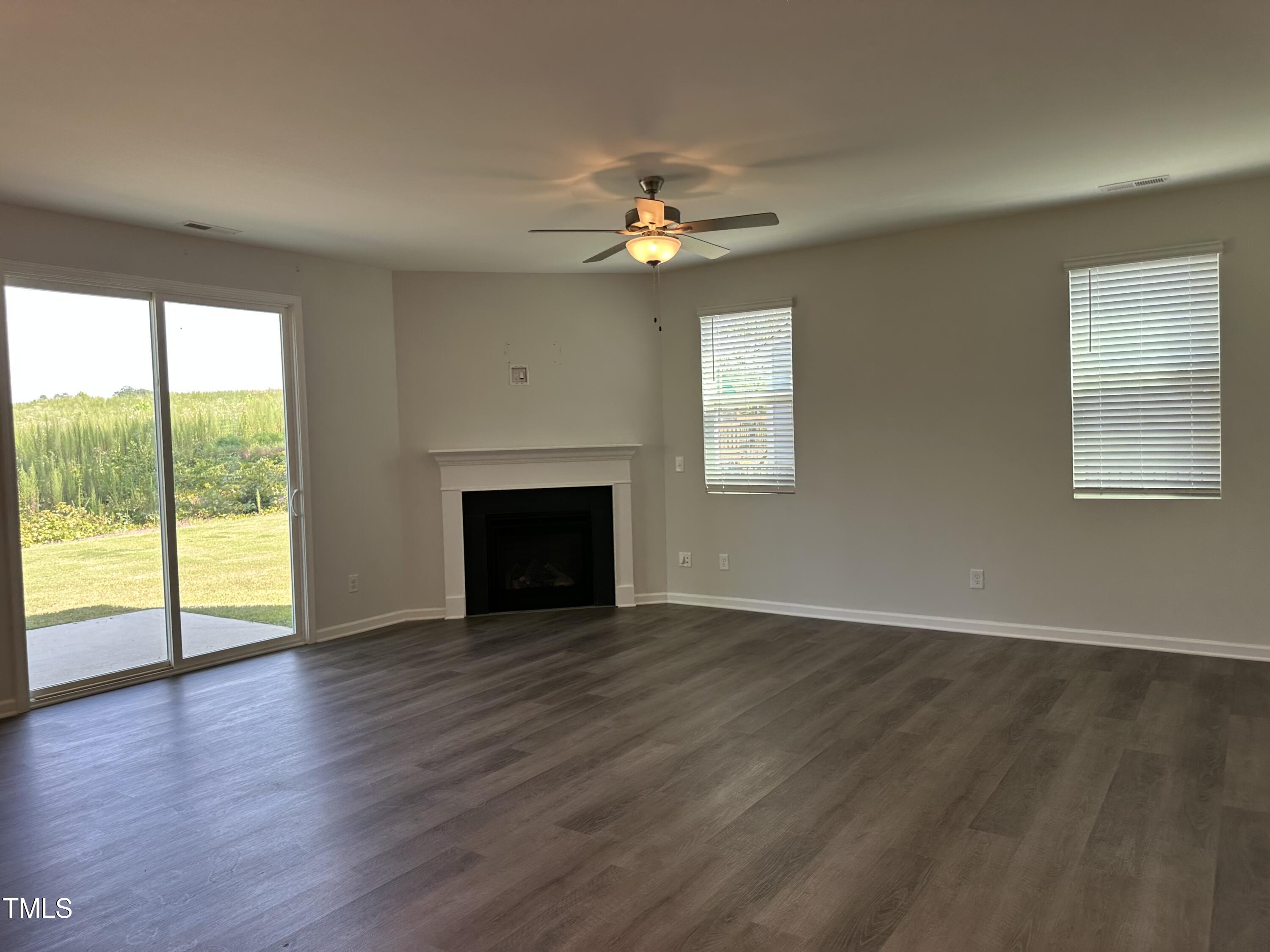 1233 Shadow Shade Drive