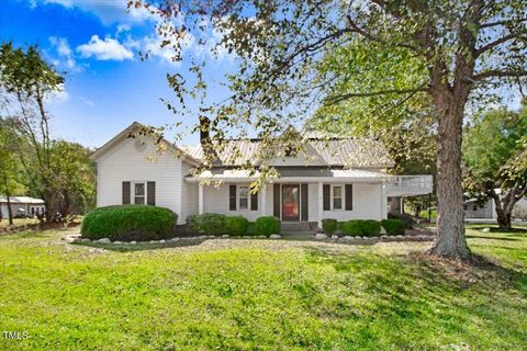 A home in Kenly