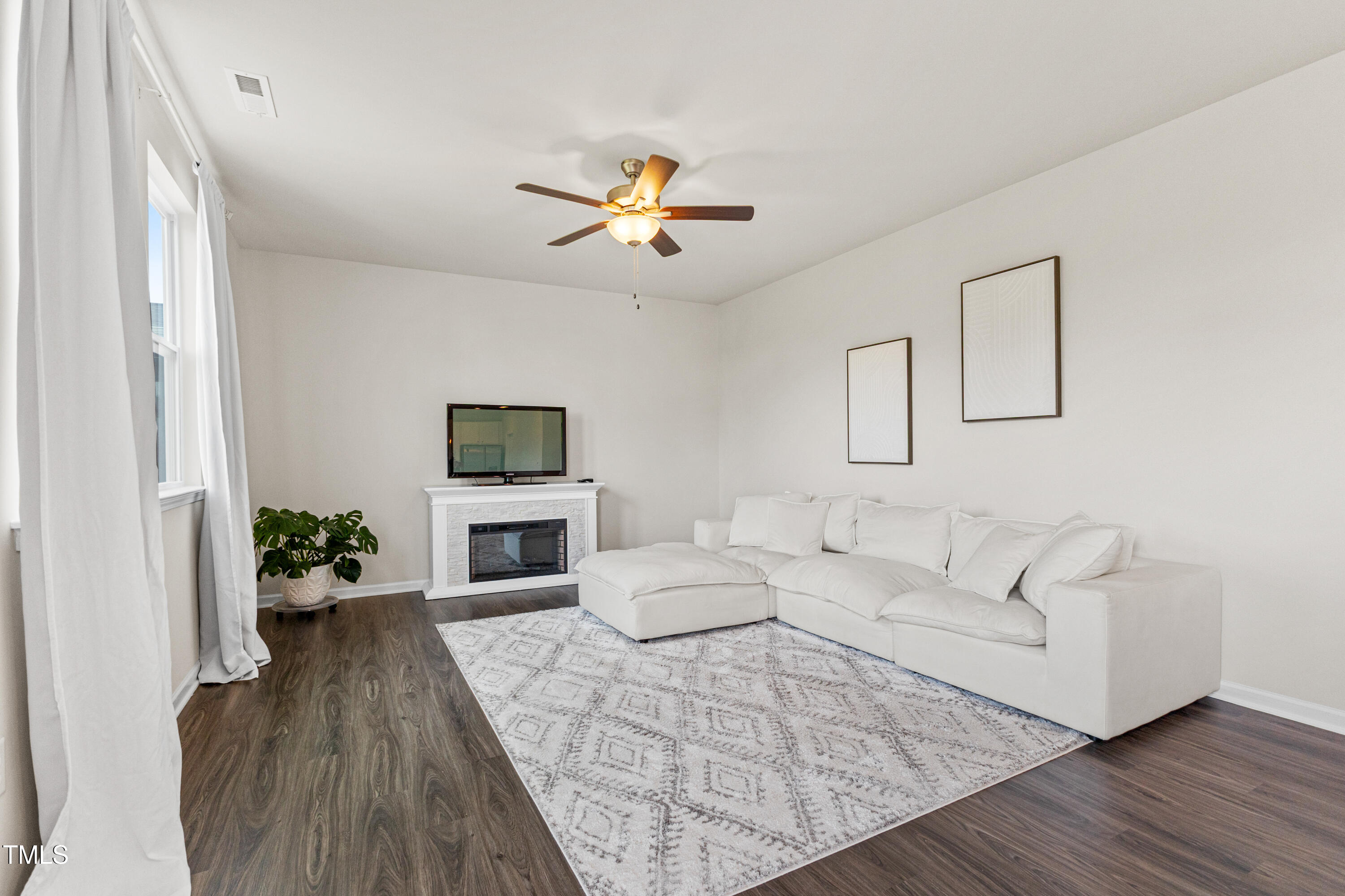176 Belleforte Park Circle
