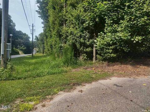 1312 S Main Street Fuquay Varina NC 27526