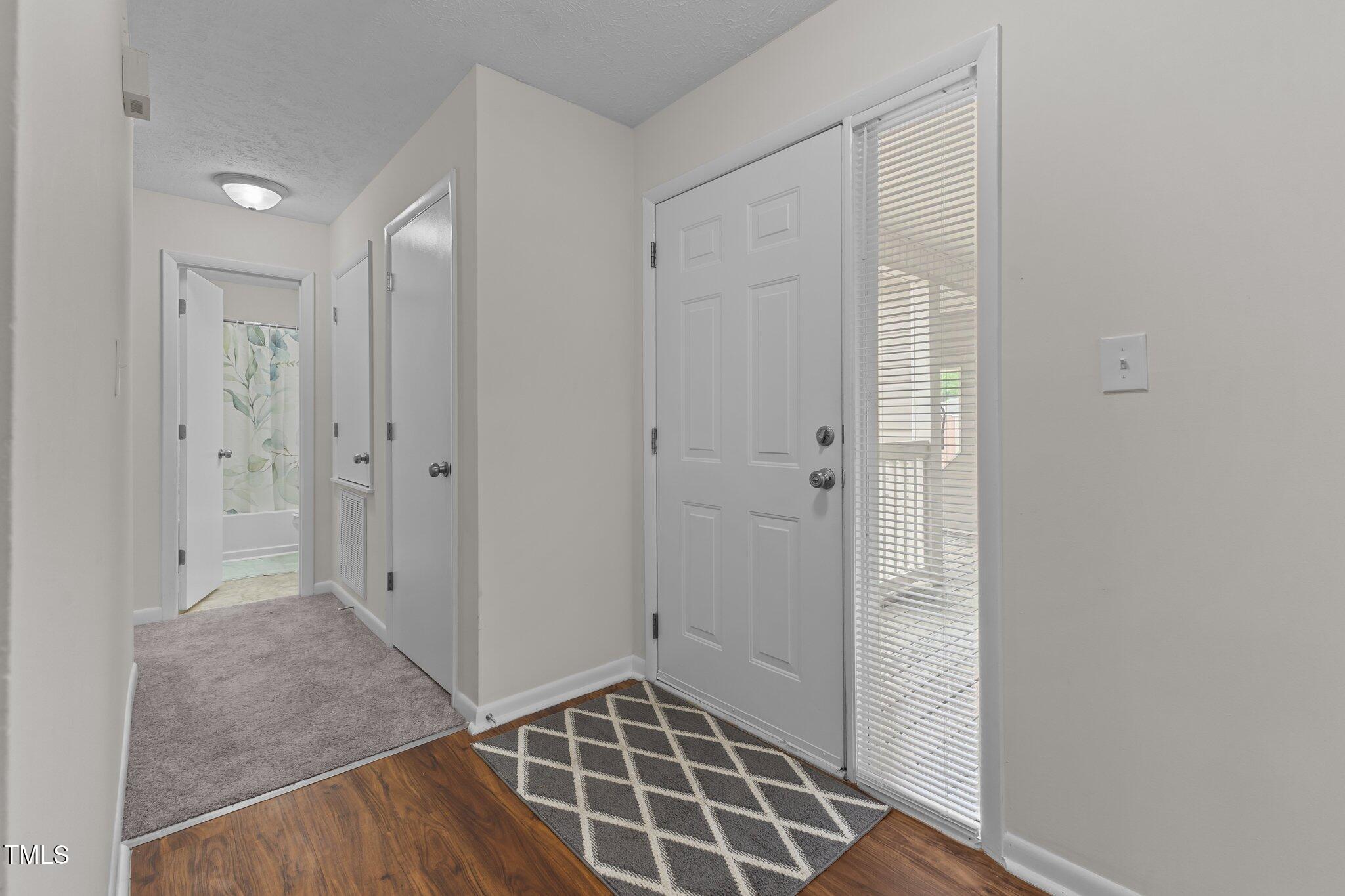 667 Barton'S Landing 8