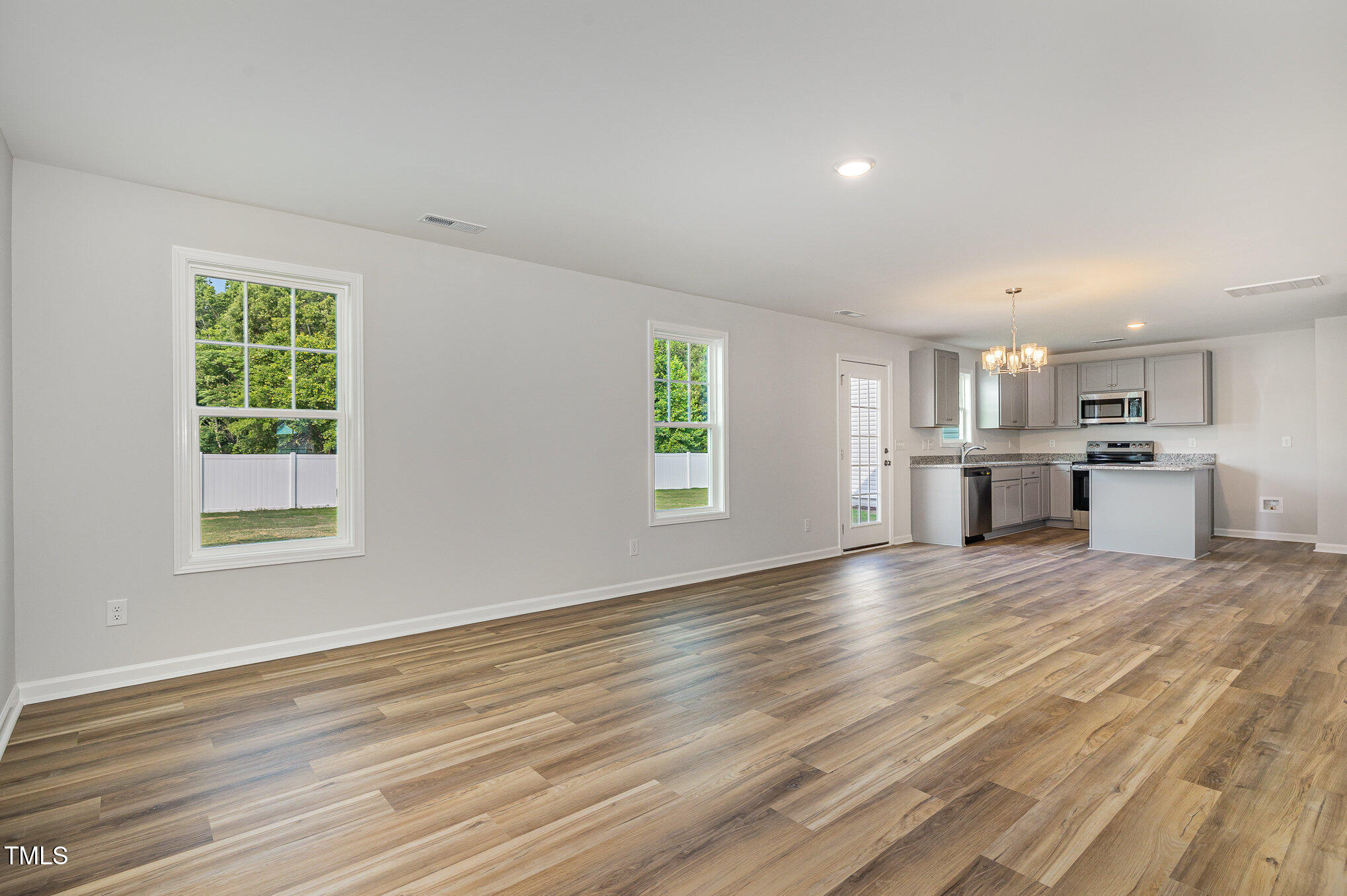 33 W Emily Gardens Drive