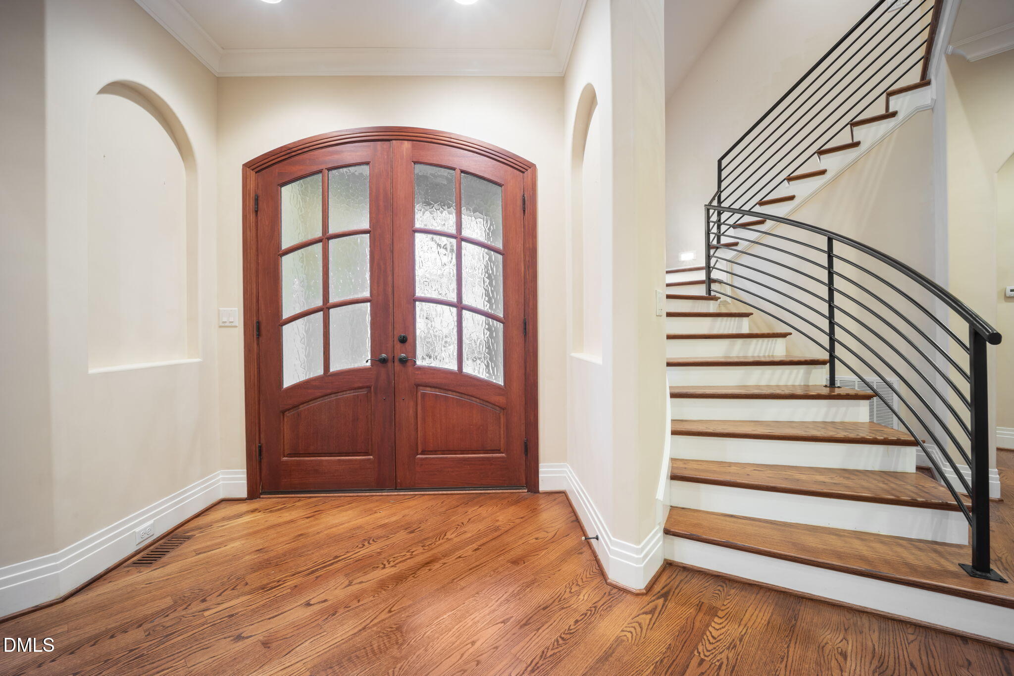 2501 Shadow Hills Court