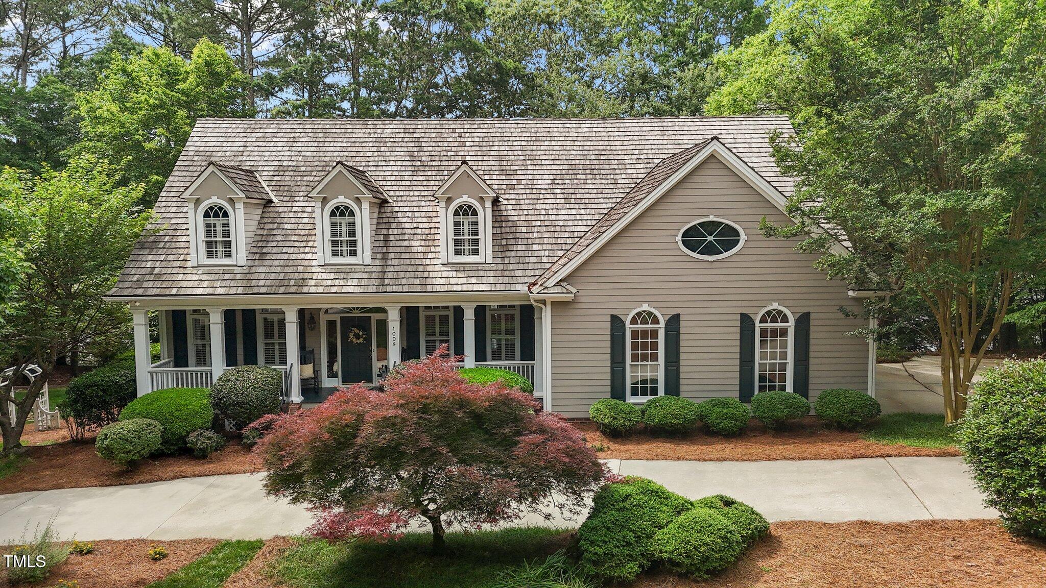 1009 Bearglades Lane