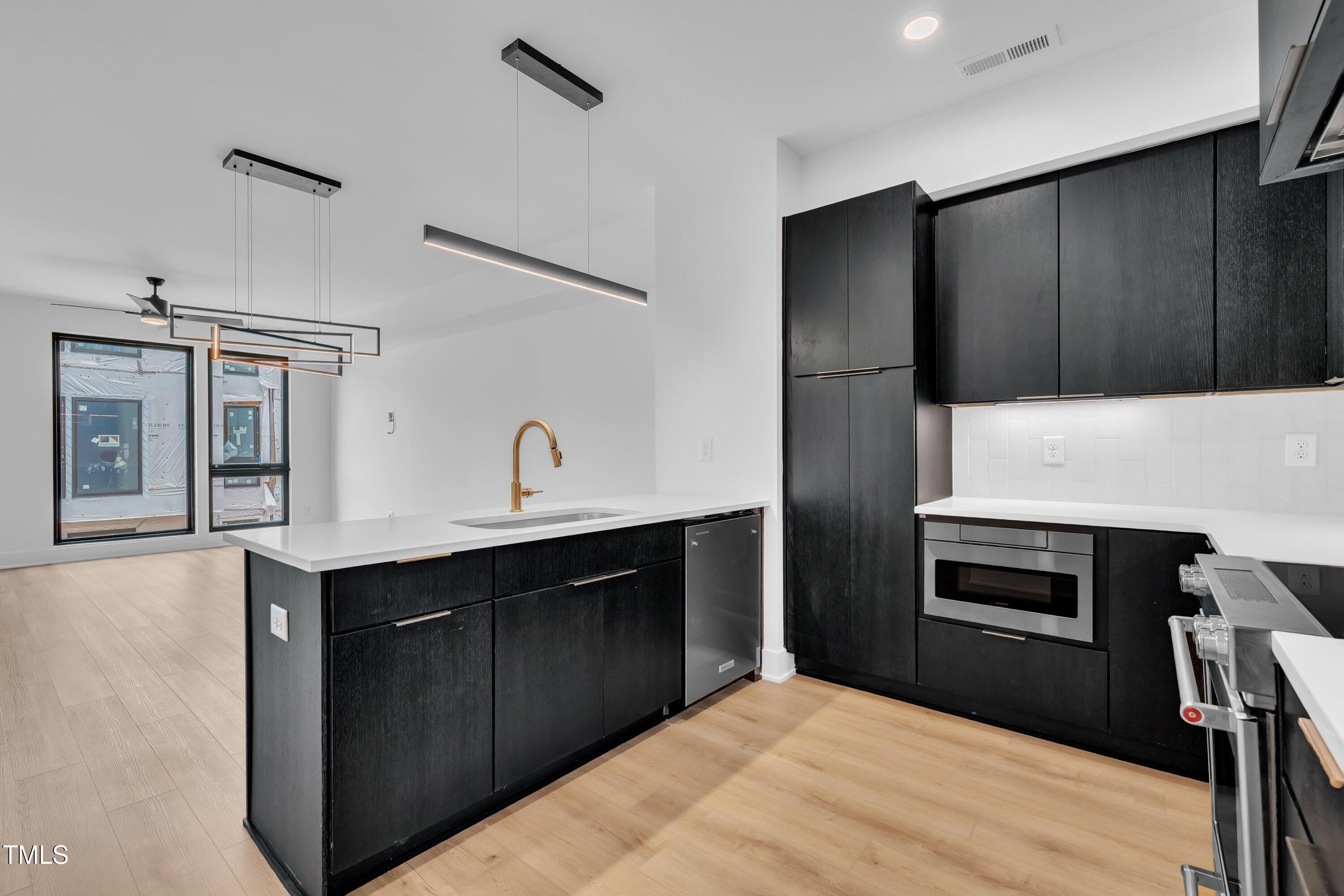 512 Gordon Street 405