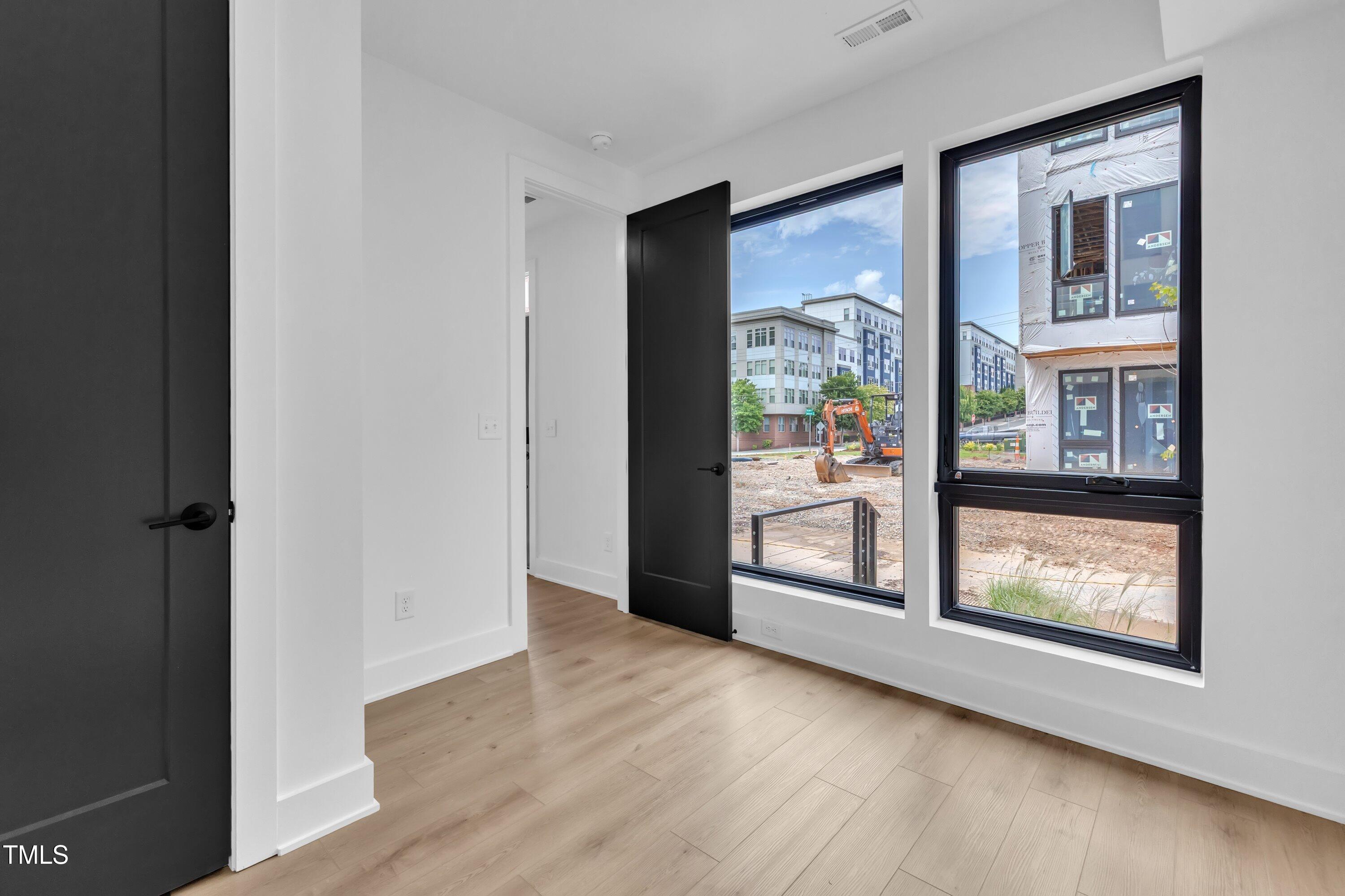 512 Gordon Street 405