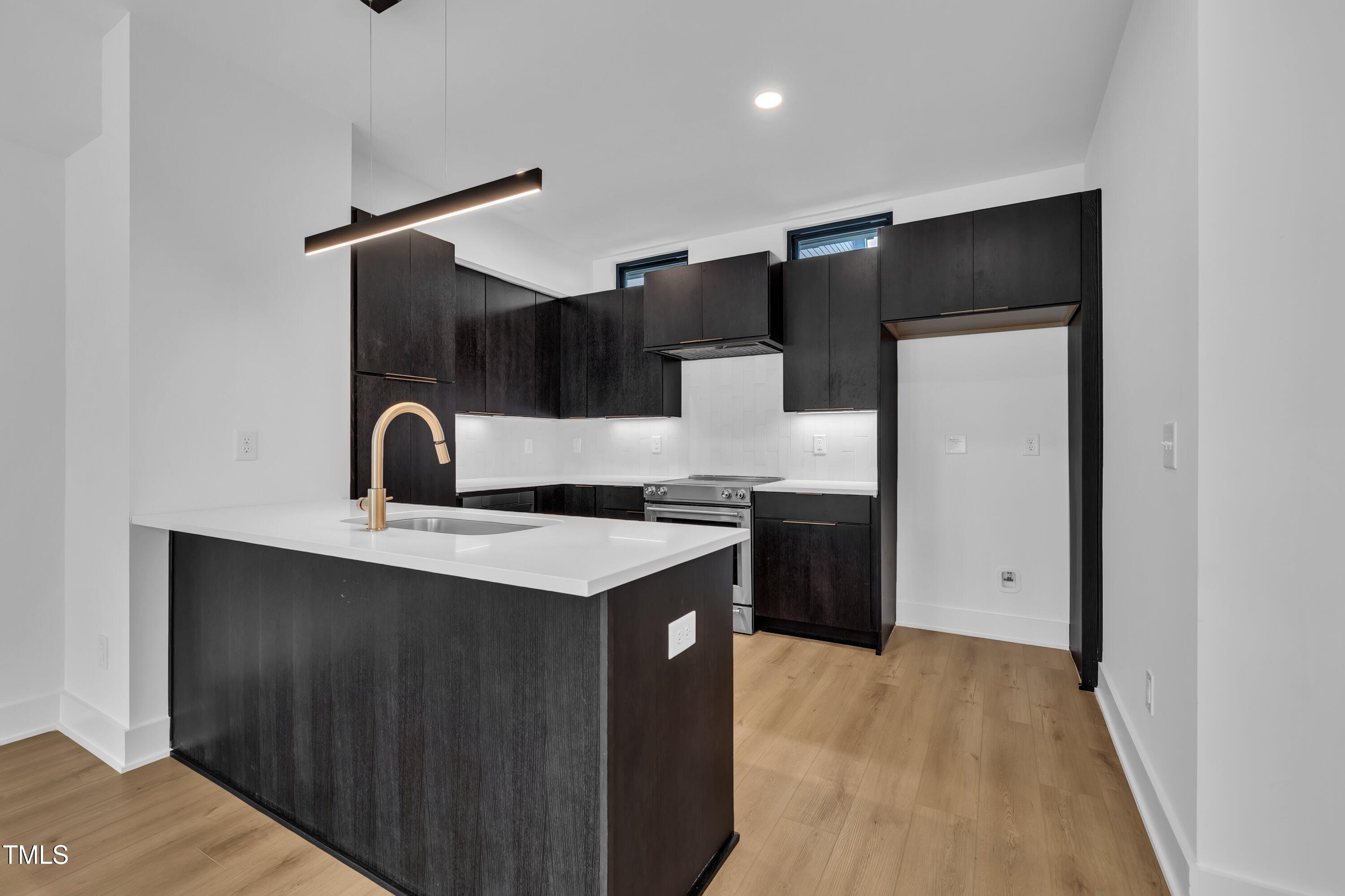 512 Gordon Street 405