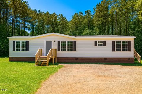 141 Cardinal Lane Henderson NC 27537