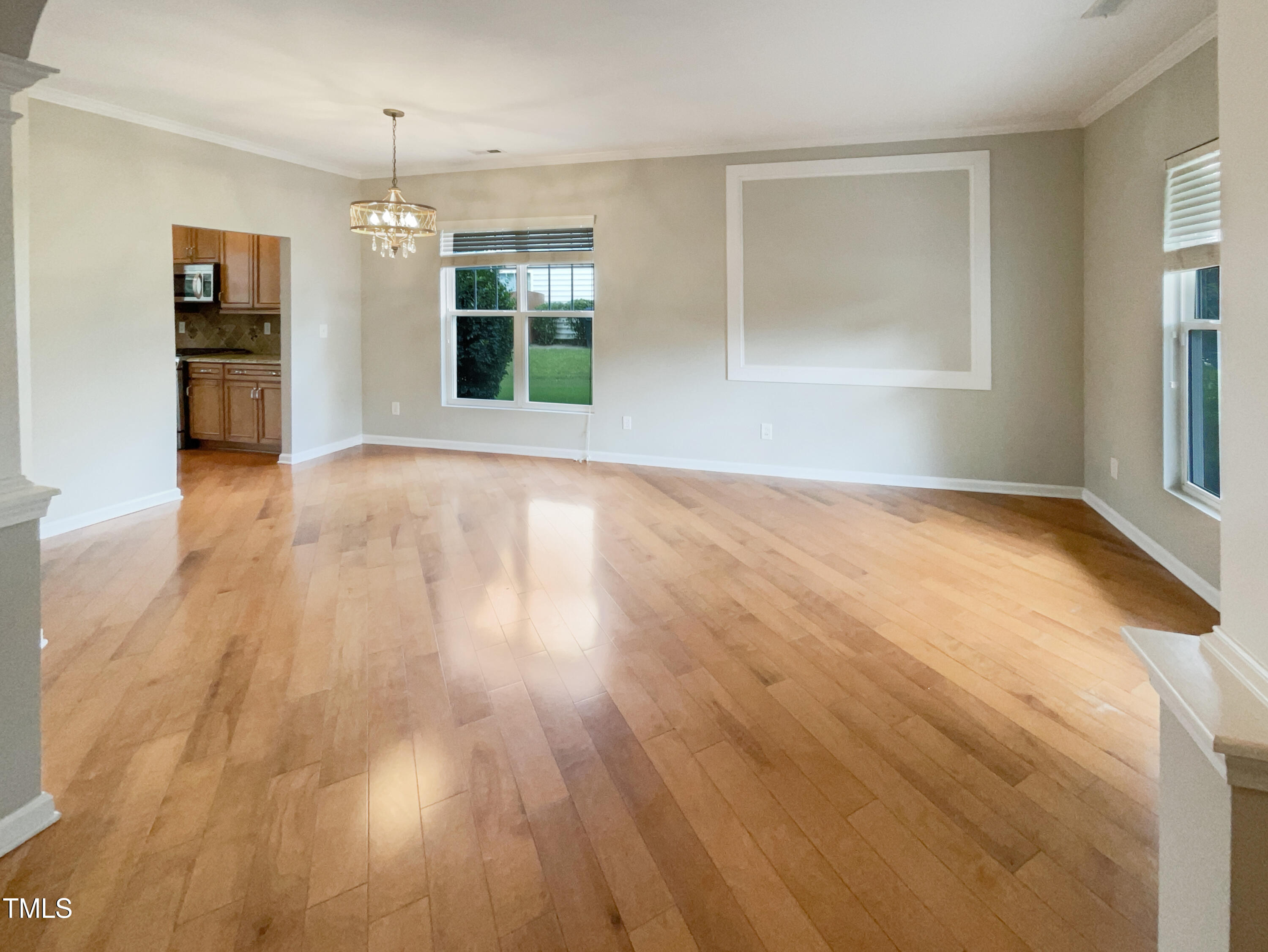 4084 Weavers Pond Drive