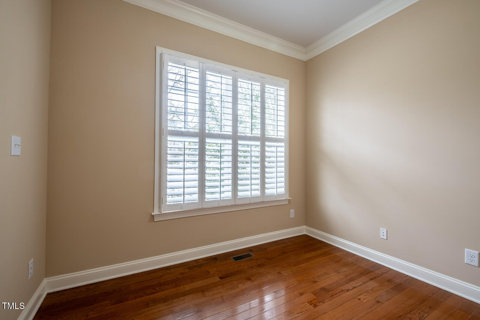 804 Long Meadows Road