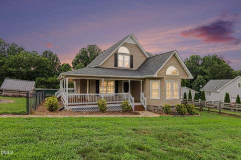 Photo of 5714 Rolling Meadows Road, Randleman, NC 27317 (MLS # 10179145)