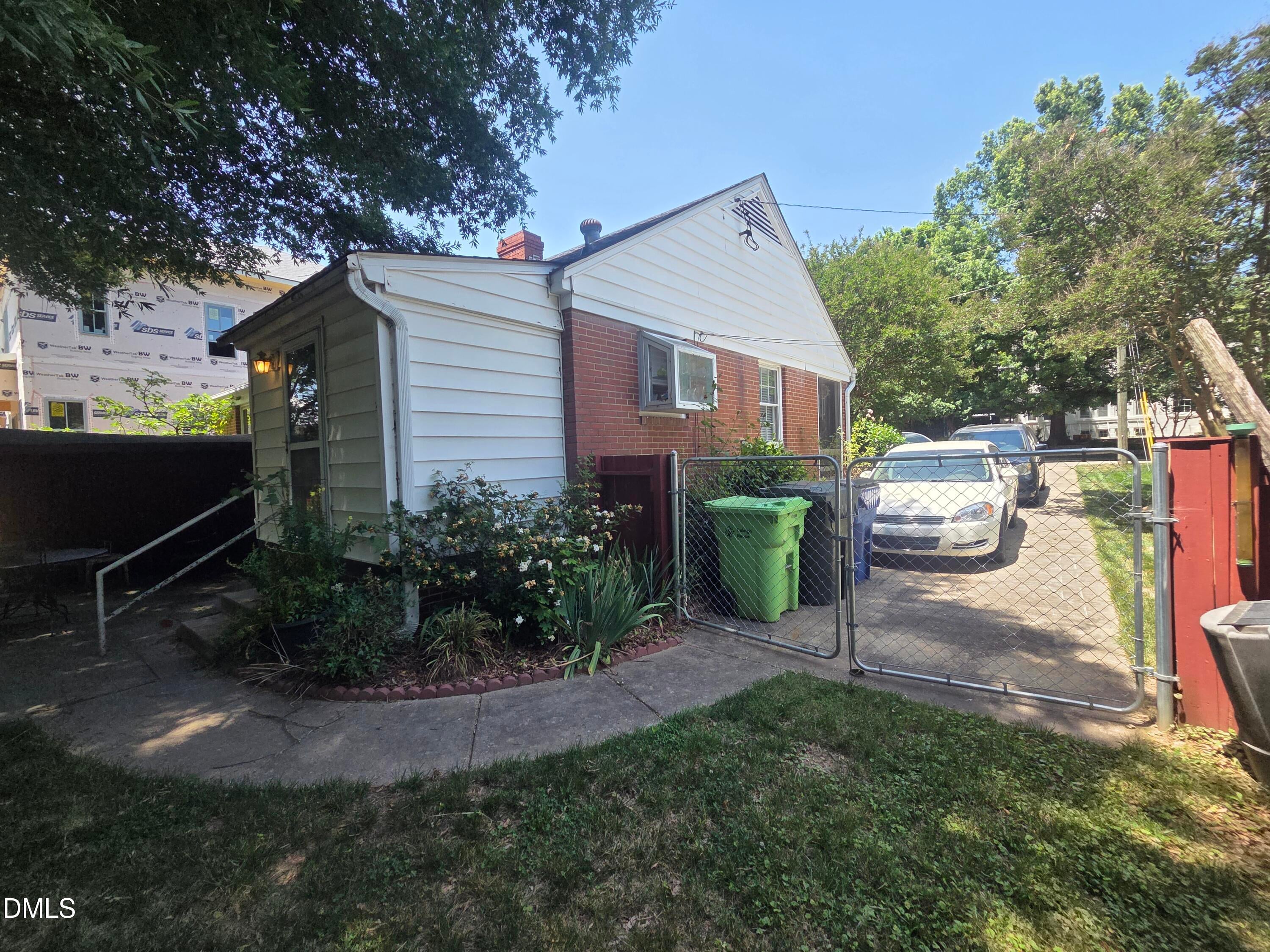 1928 Fairfield Drive