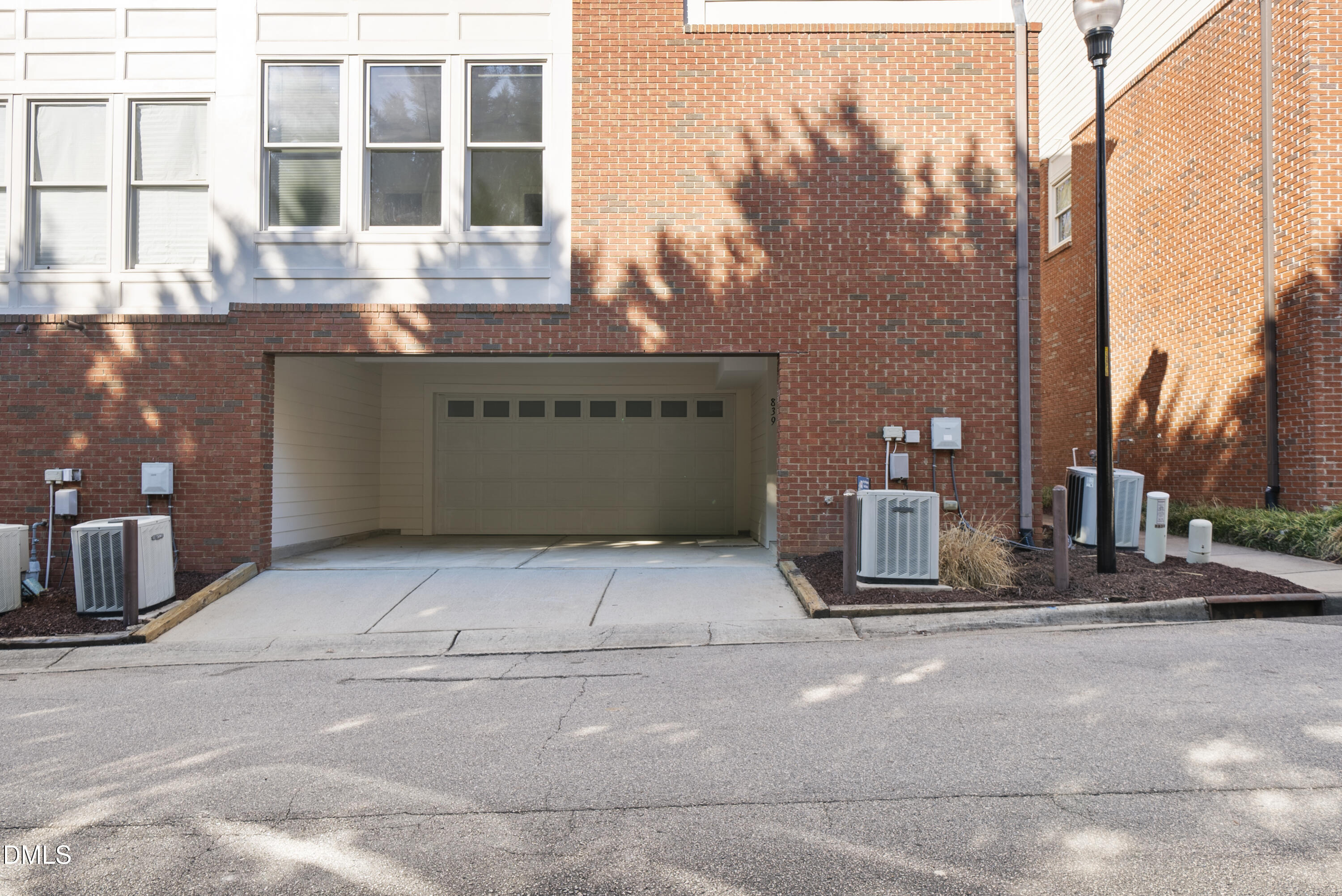 839 The Village Circle