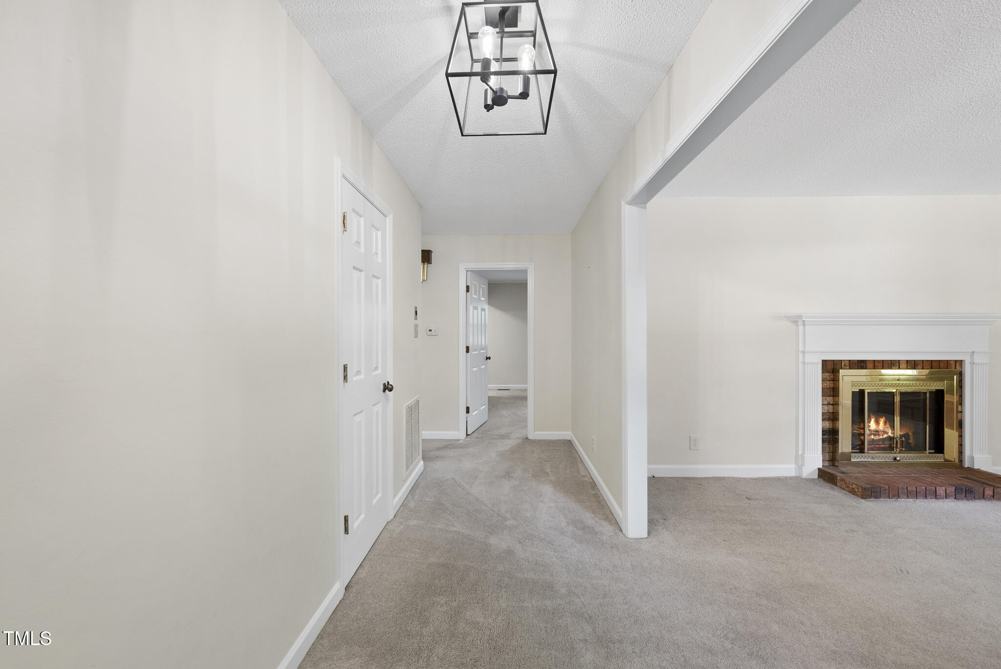 1601 Redmond Drive