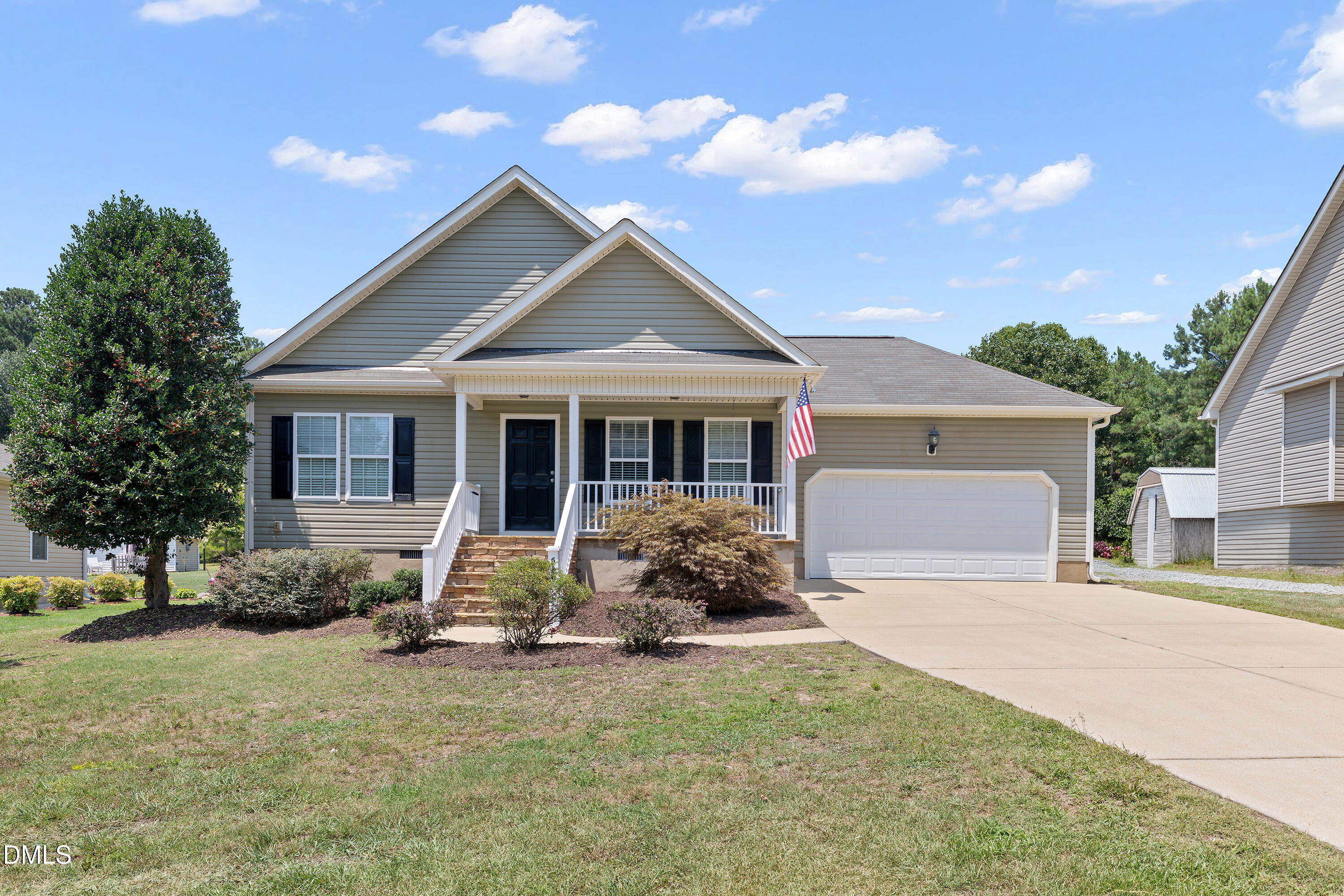 585 Cokesbury Park Lane