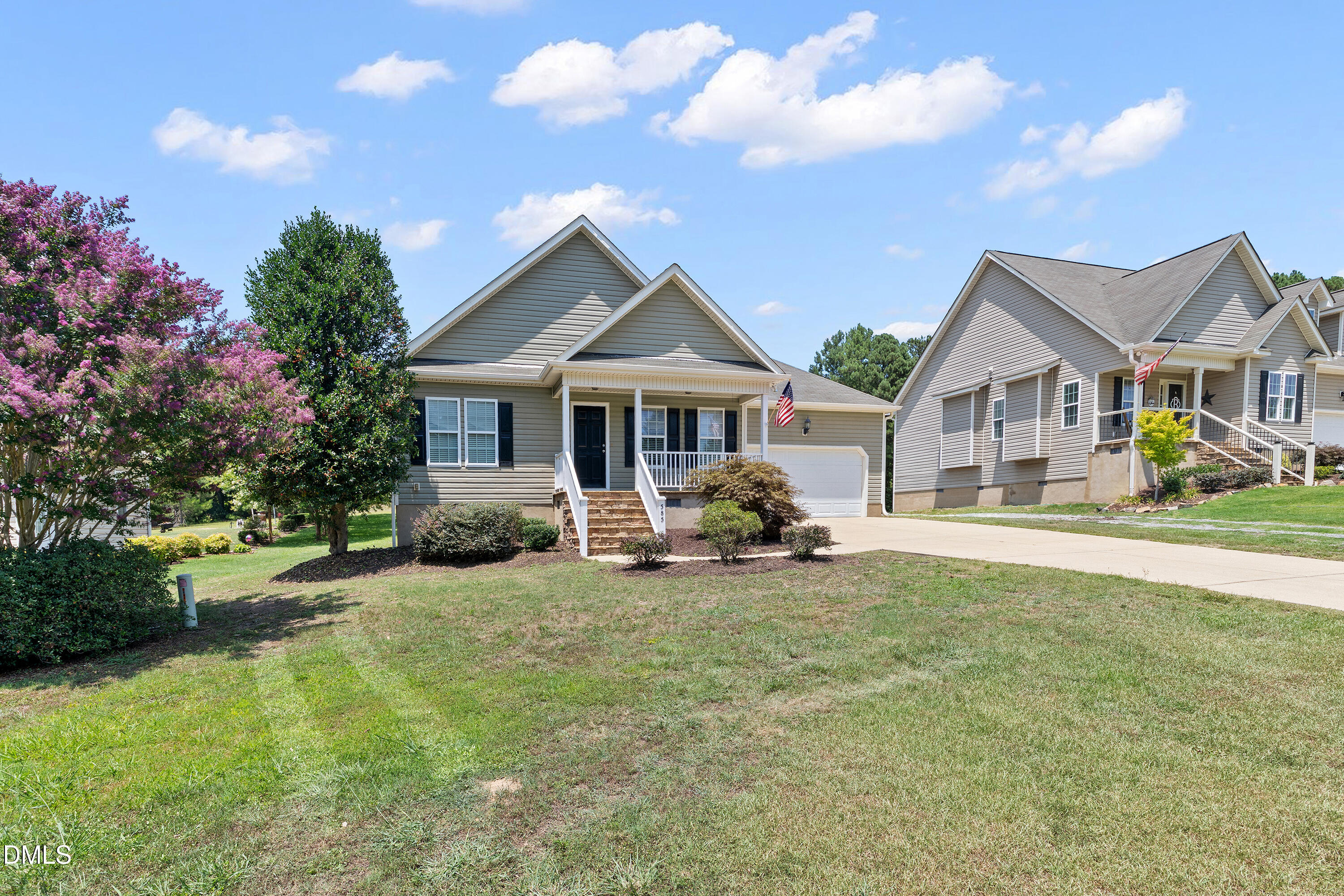 585 Cokesbury Park Lane